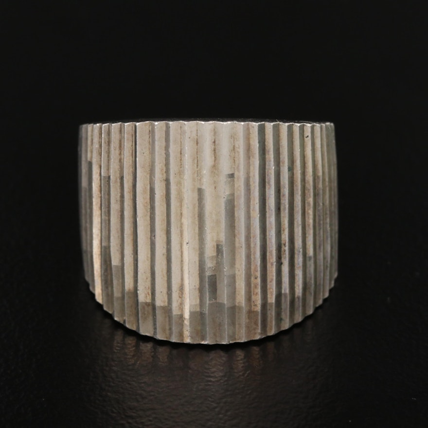 Mexican Sterling Silver Ridged Tapered Band
