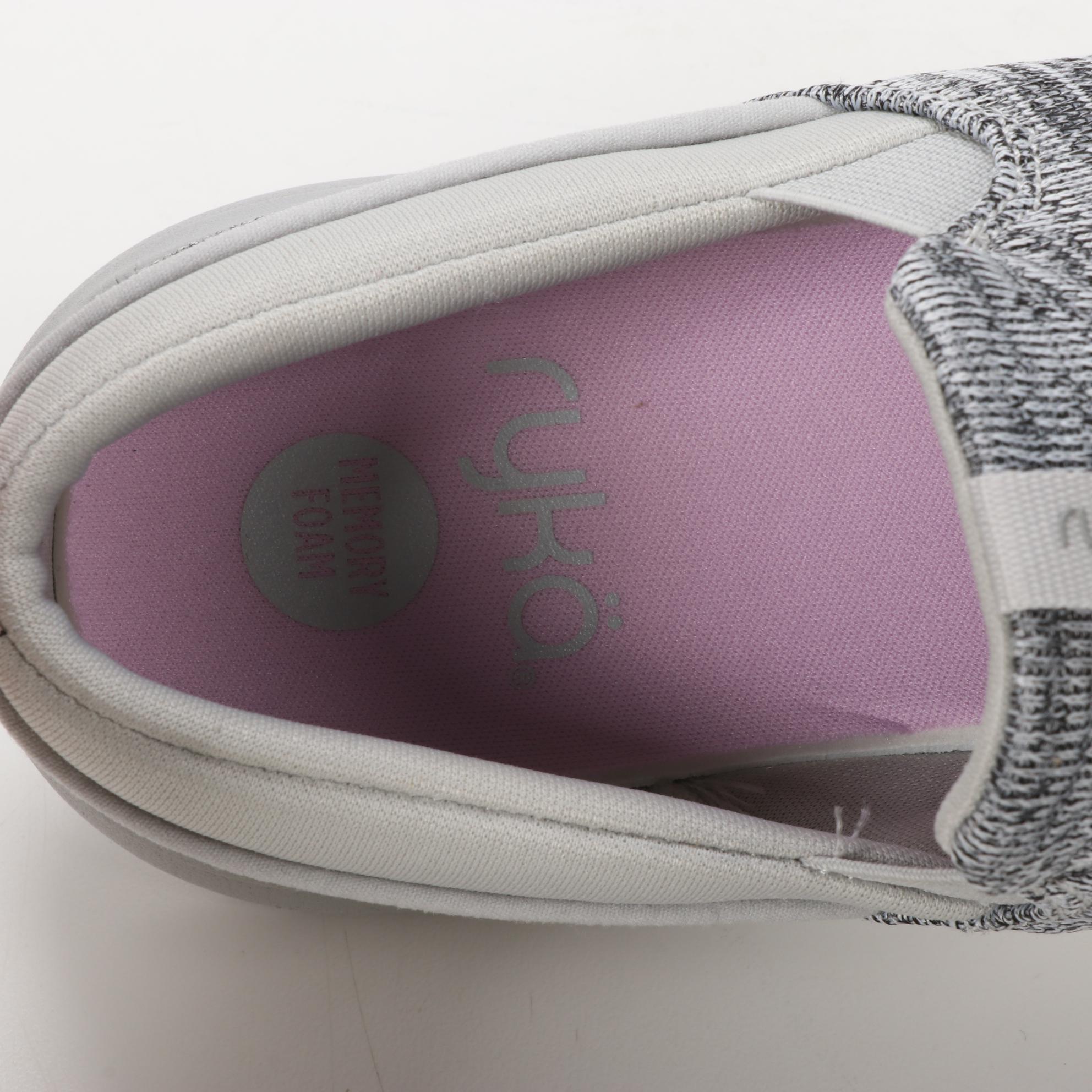 Rykä Maisey and Elia Sneakers in Vapor Grey and Fresh Navy