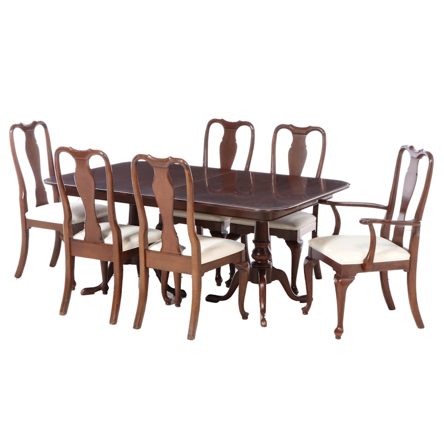 Ethan Allen Queen Anne Style Cherry Expandable Dining Table and Chairs