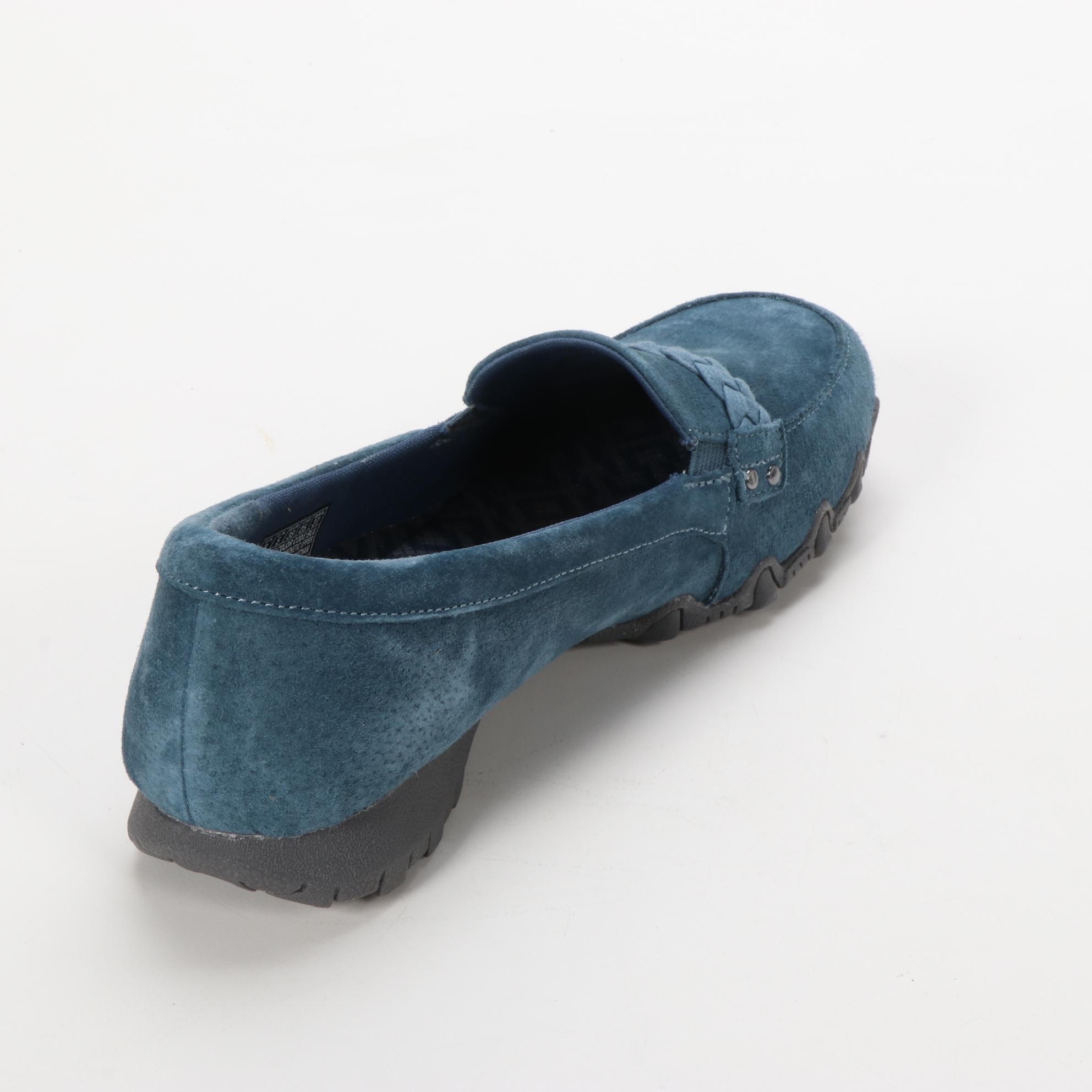 Skechers "Melbourne" Loafers and "Happy as a Clam" Slides