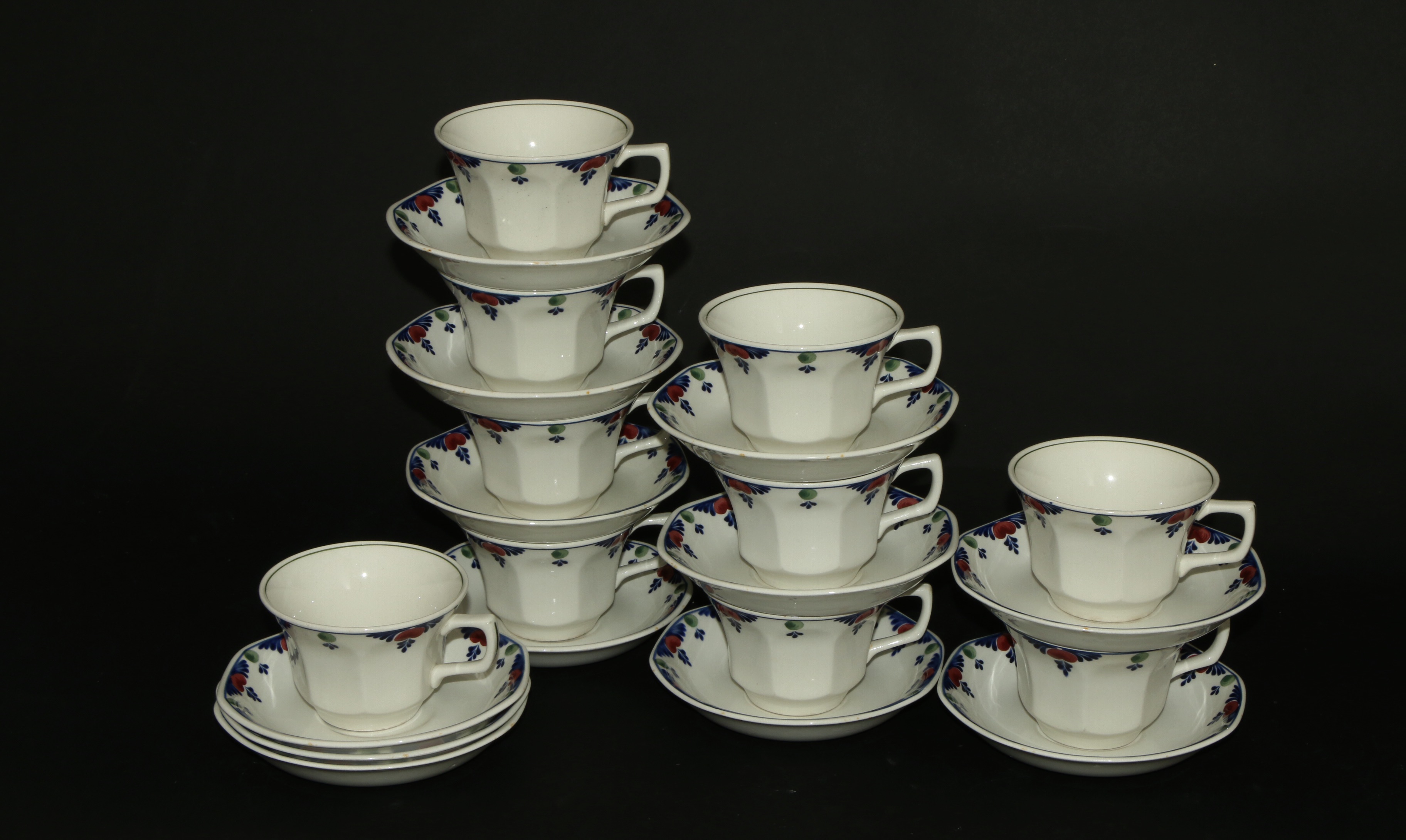 Adams "Veruschka" English Ironstone Dinnerware, 1983–1992
