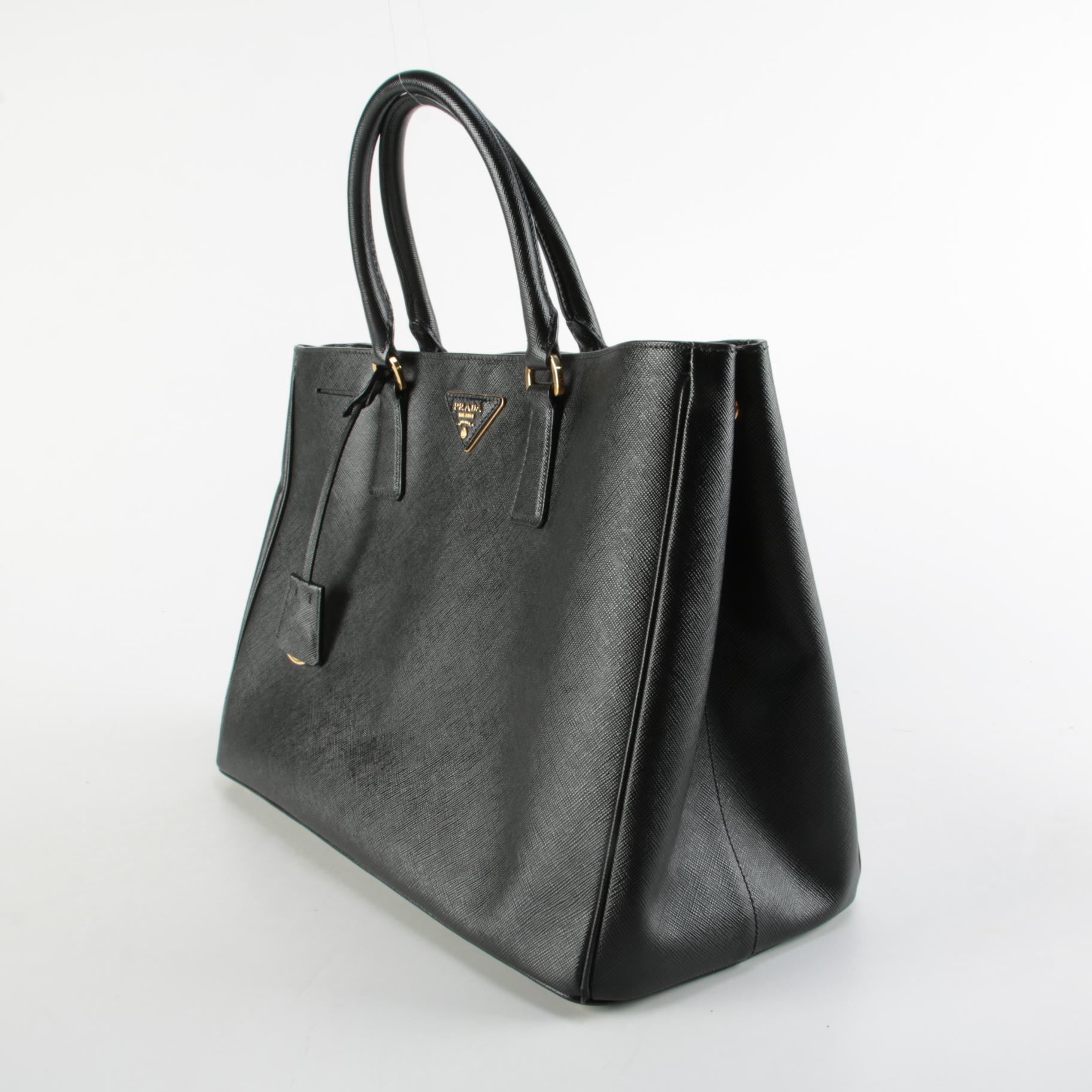 Prada Saffiano Lux Medium Shopping Tote In Black Leather