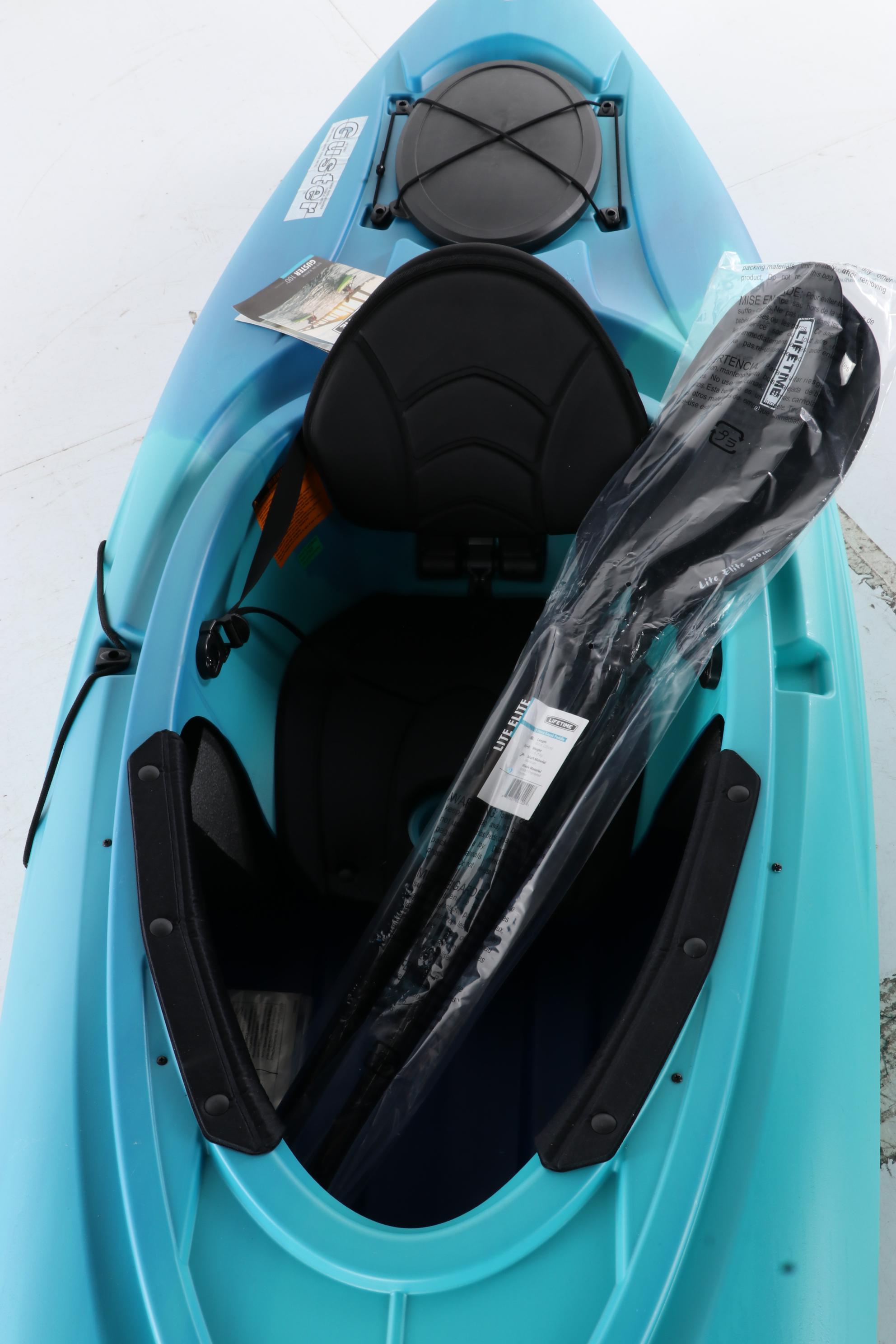 Lifetime "Guster 100" 10' Sit-In Kayak with Paddle