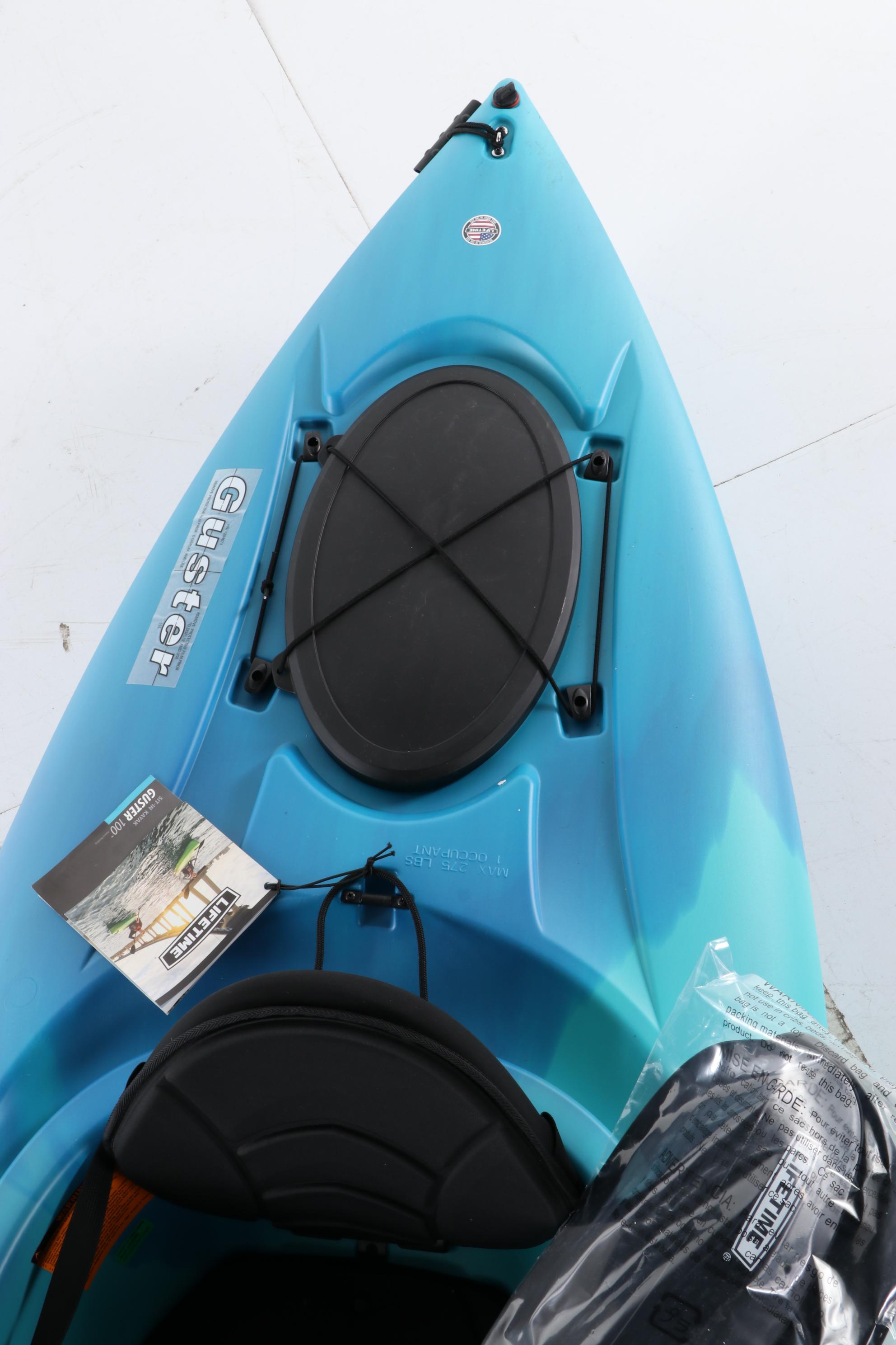 Lifetime "Guster 100" 10' Sit-In Kayak with Paddle