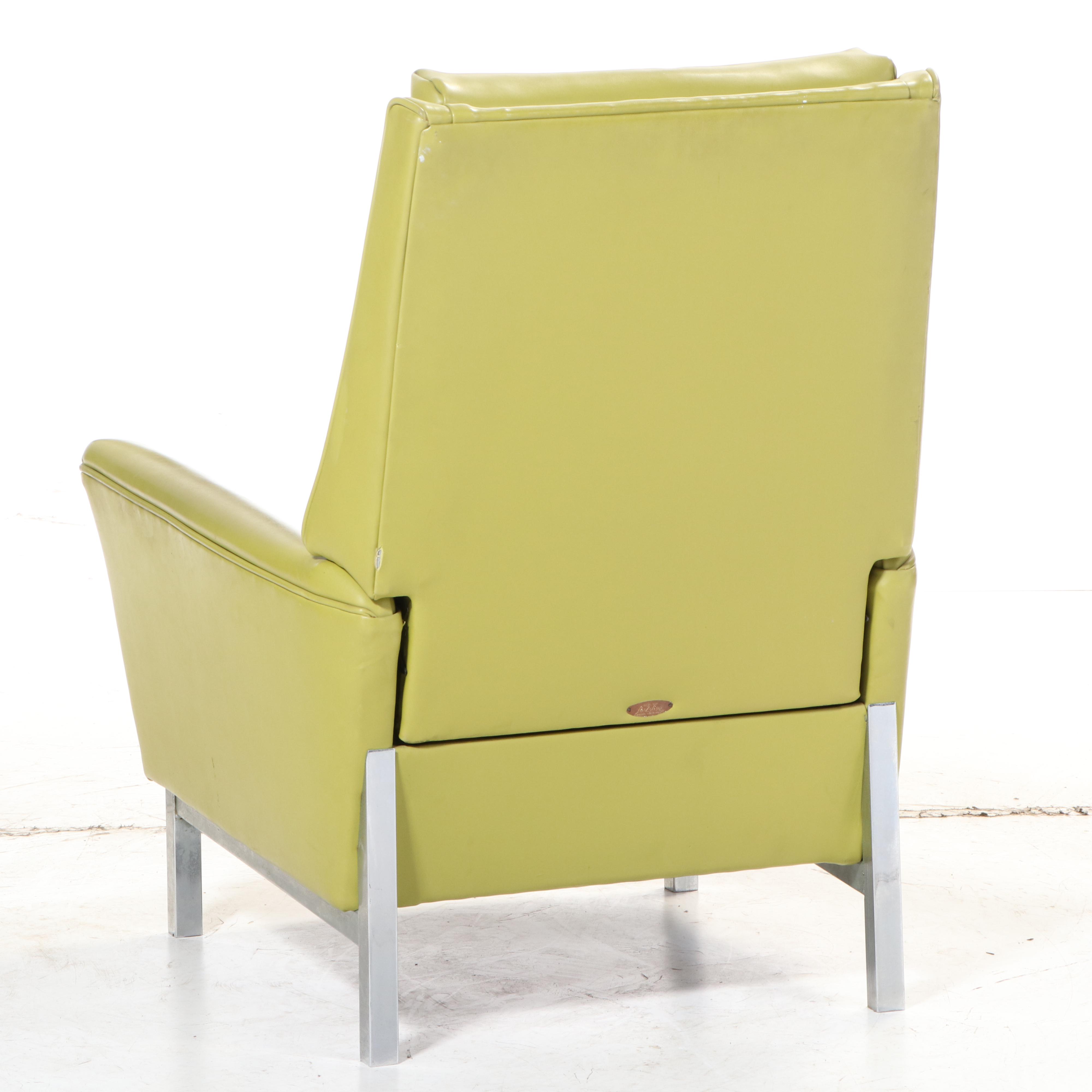 La-Z-Boy Modernist Button-Tufted Green Vinyl and Chrome Recliner, circa 1972