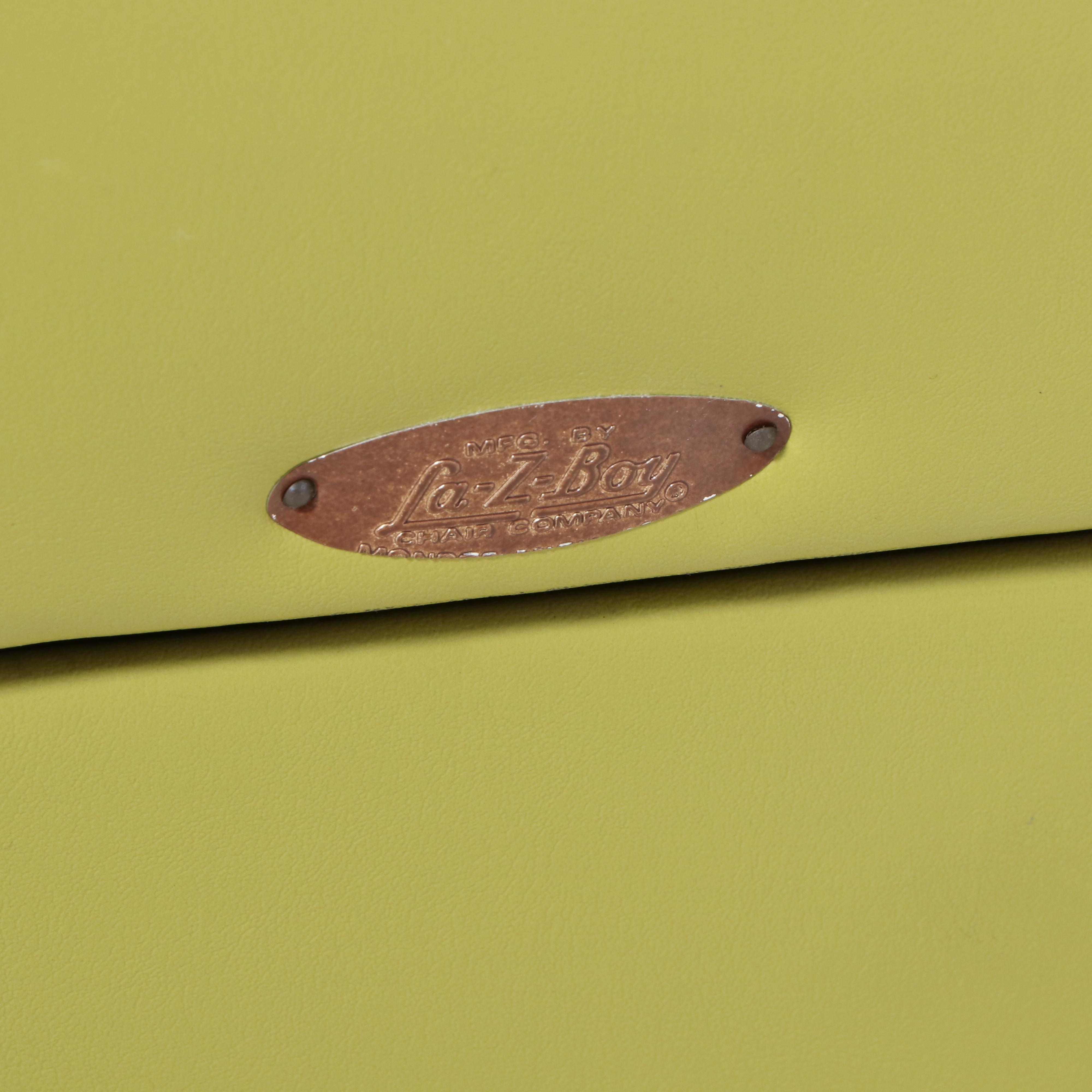 La-Z-Boy Modernist Button-Tufted Green Vinyl and Chrome Recliner, circa 1972