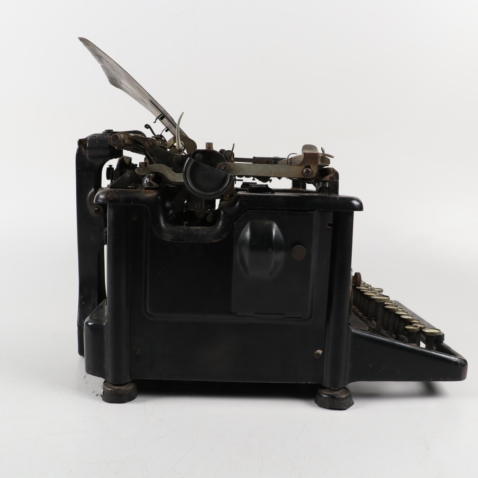 Remington Standard 30 Typewriter, Early 20th Century