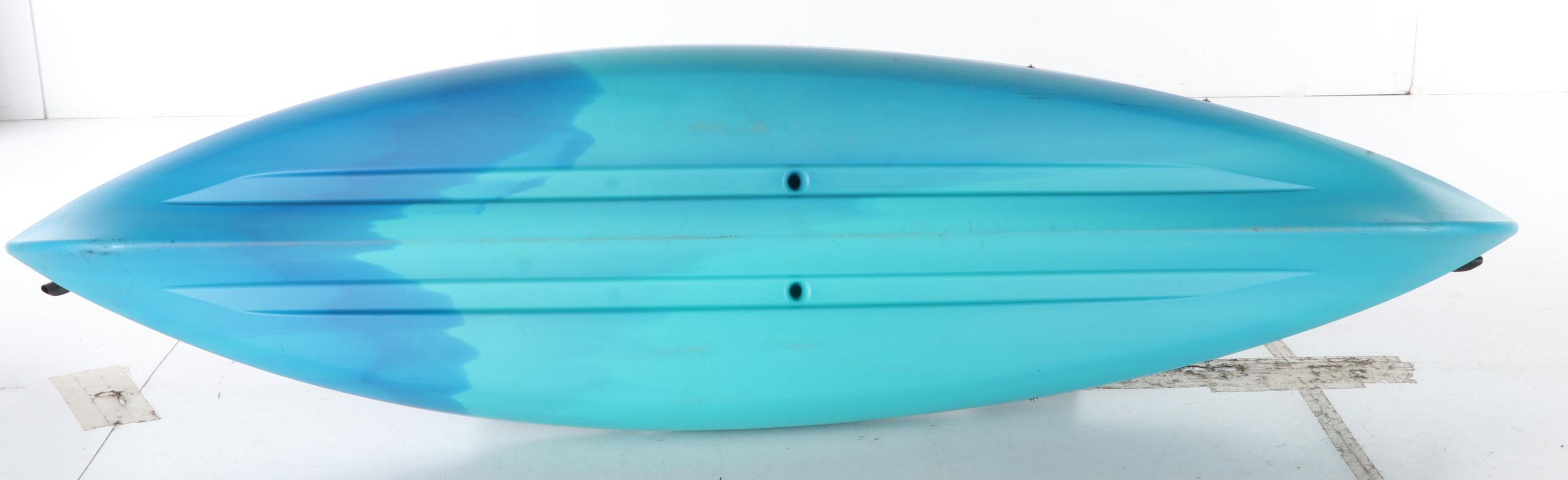 Lifetime "Guster 100" 10' Sit-In Kayak with Paddle