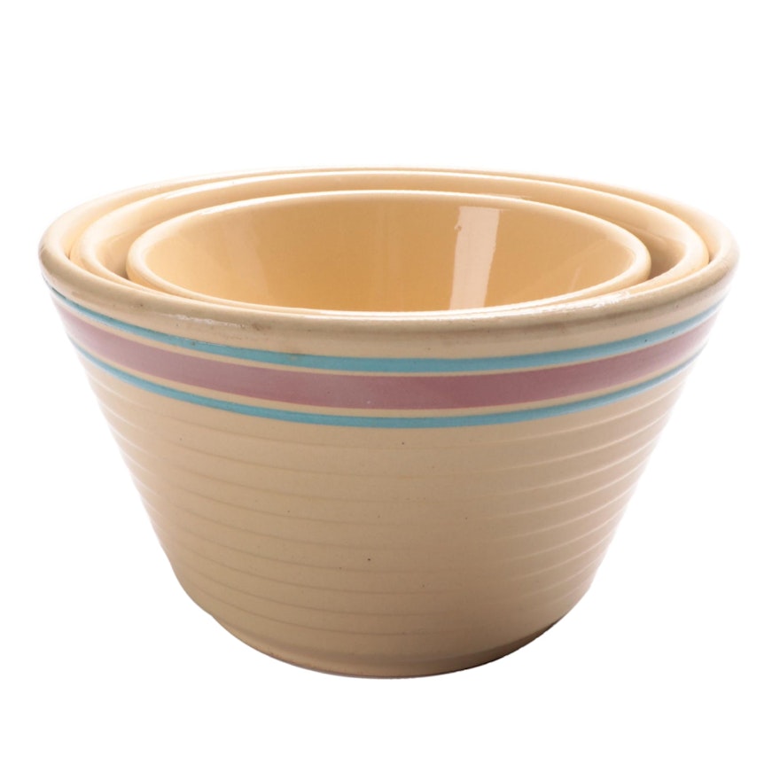 Watt Yellow Ware Ceramic Mixing Bowls, Mid-20th Century