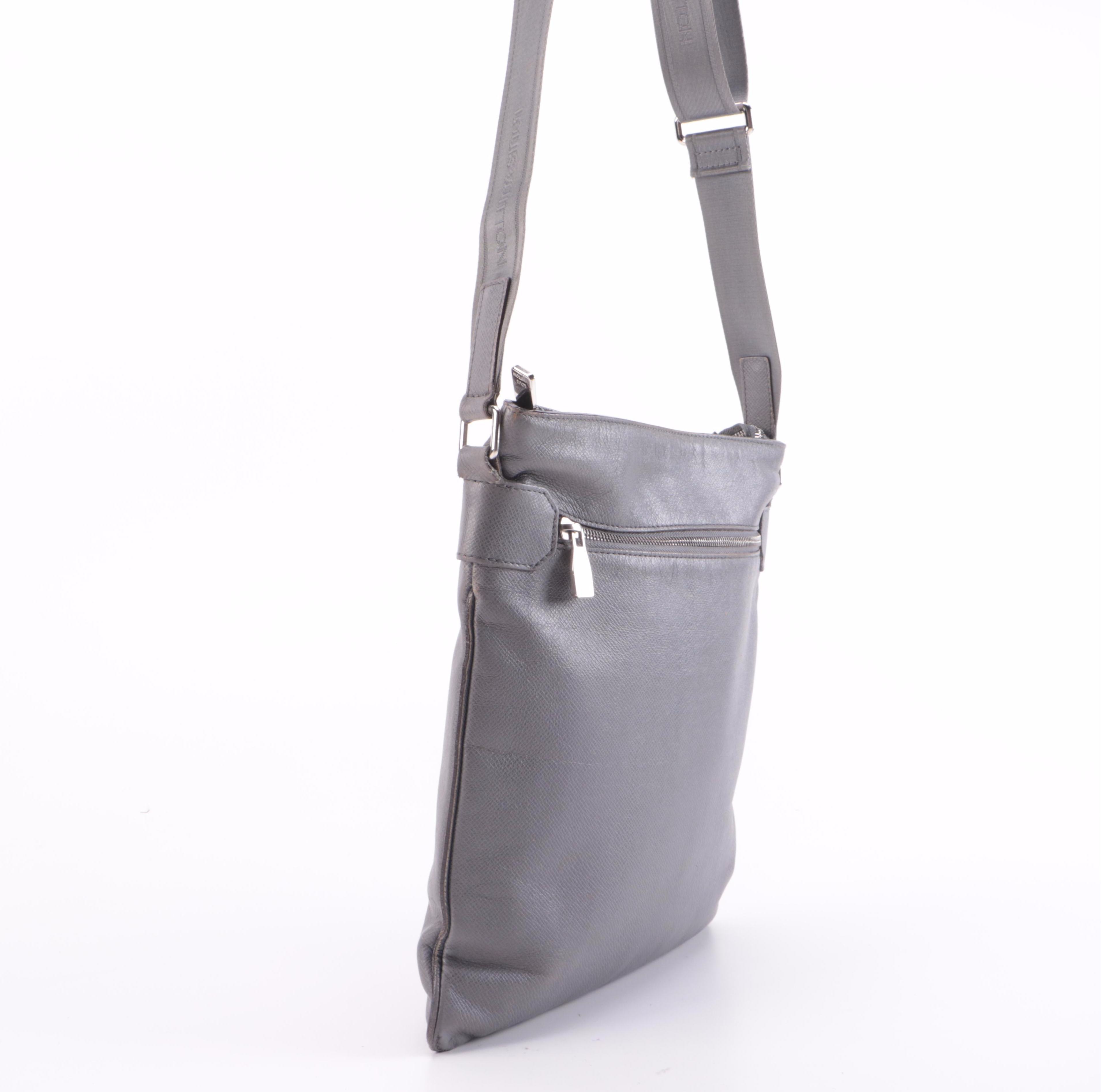 Louis Vuitton Sasha Messenger Bag in Glacier Grey Taiga Leather