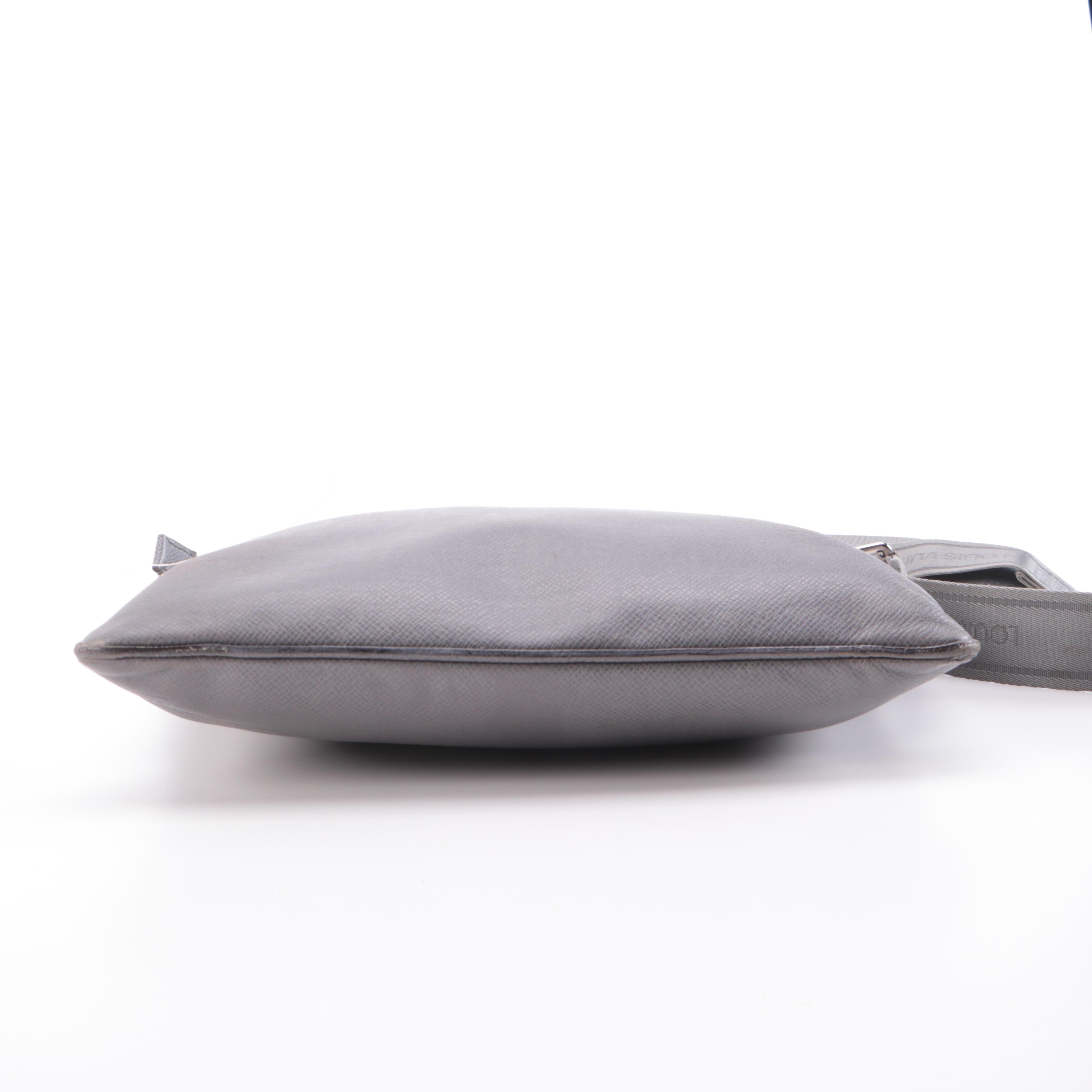 Louis Vuitton Sasha Messenger Bag in Glacier Grey Taiga Leather