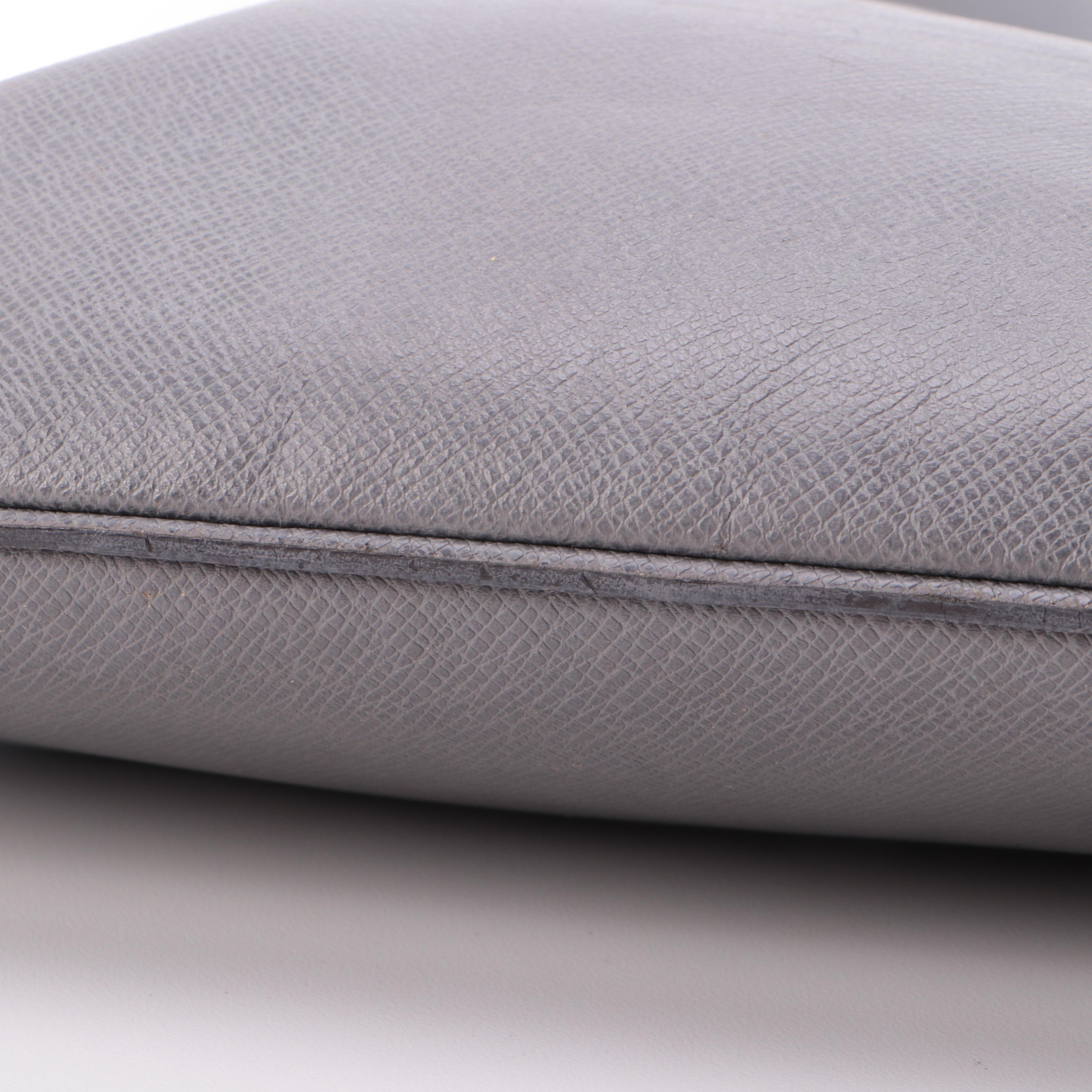 Louis Vuitton Sasha Messenger Bag in Glacier Grey Taiga Leather