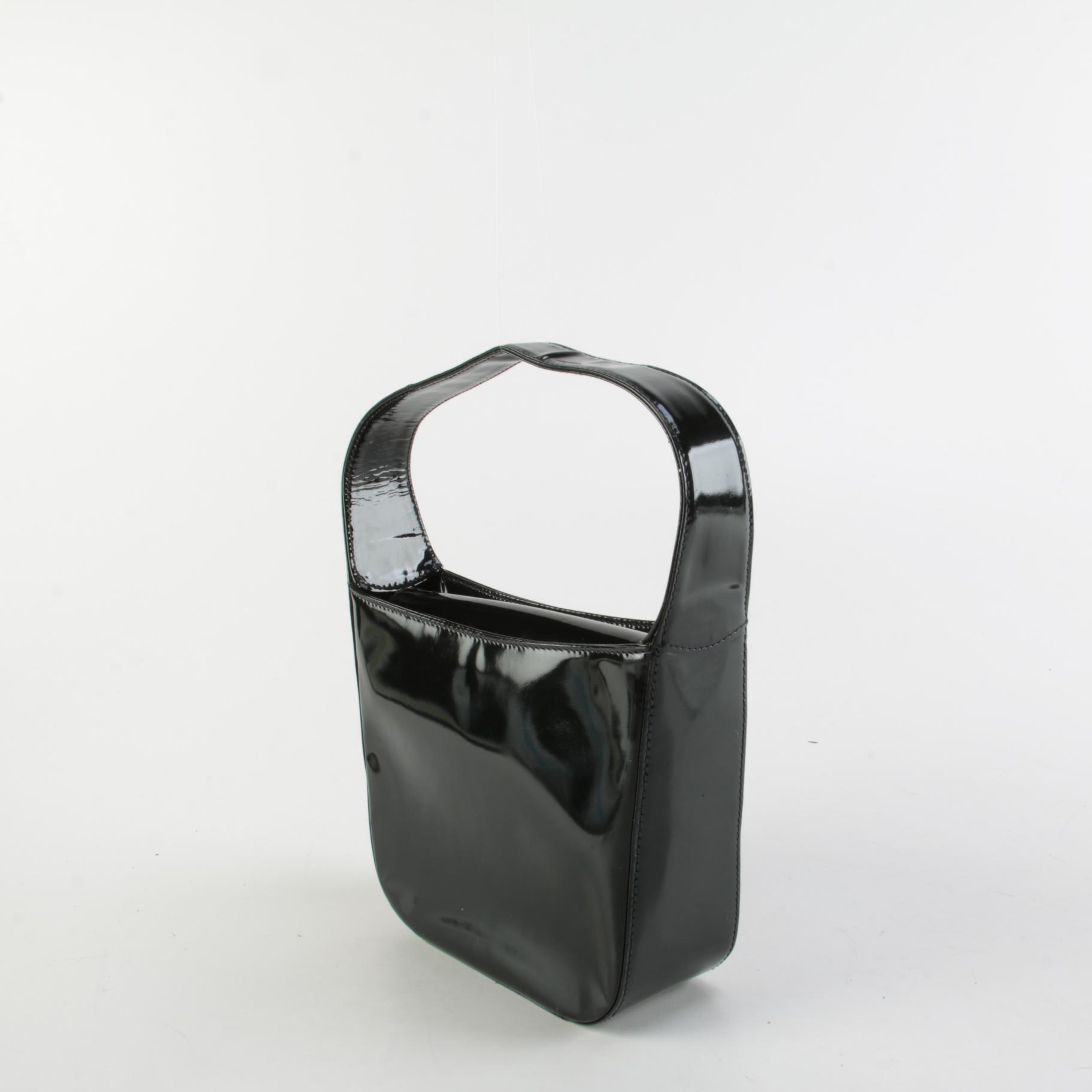 Gucci Black Patent Leather Handbag with White Interlocking GG Logo