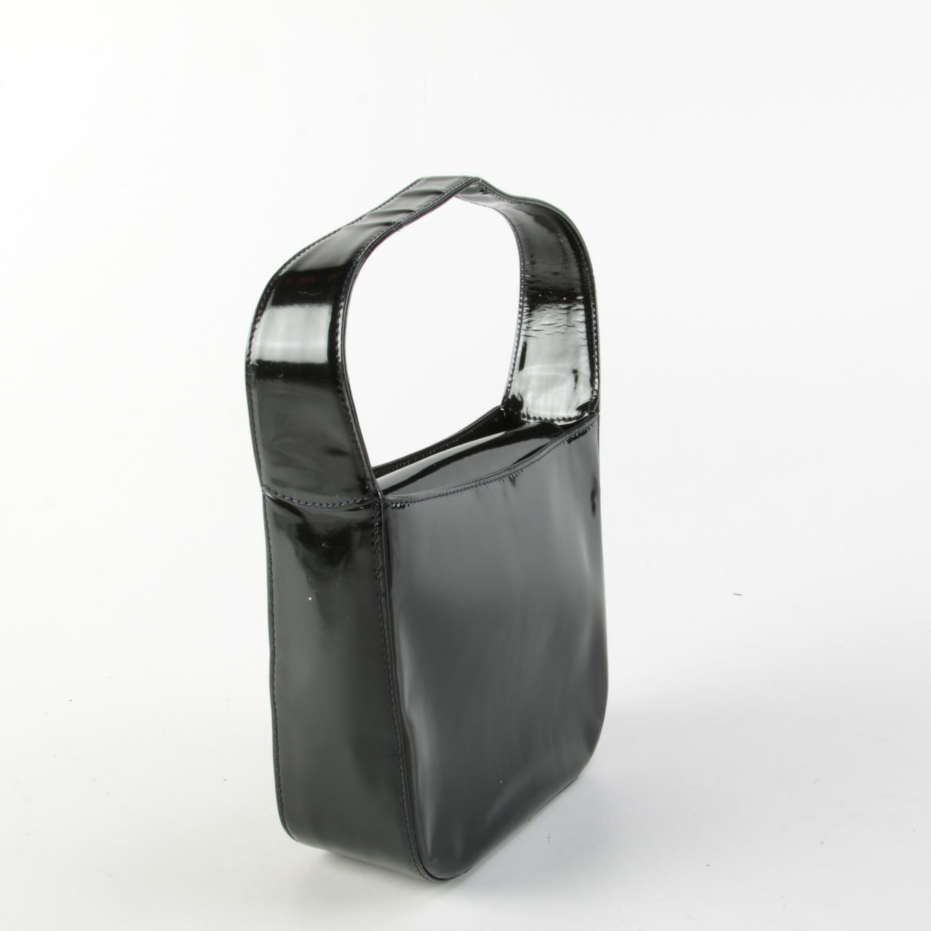 Gucci Black Patent Leather Handbag with White Interlocking GG Logo