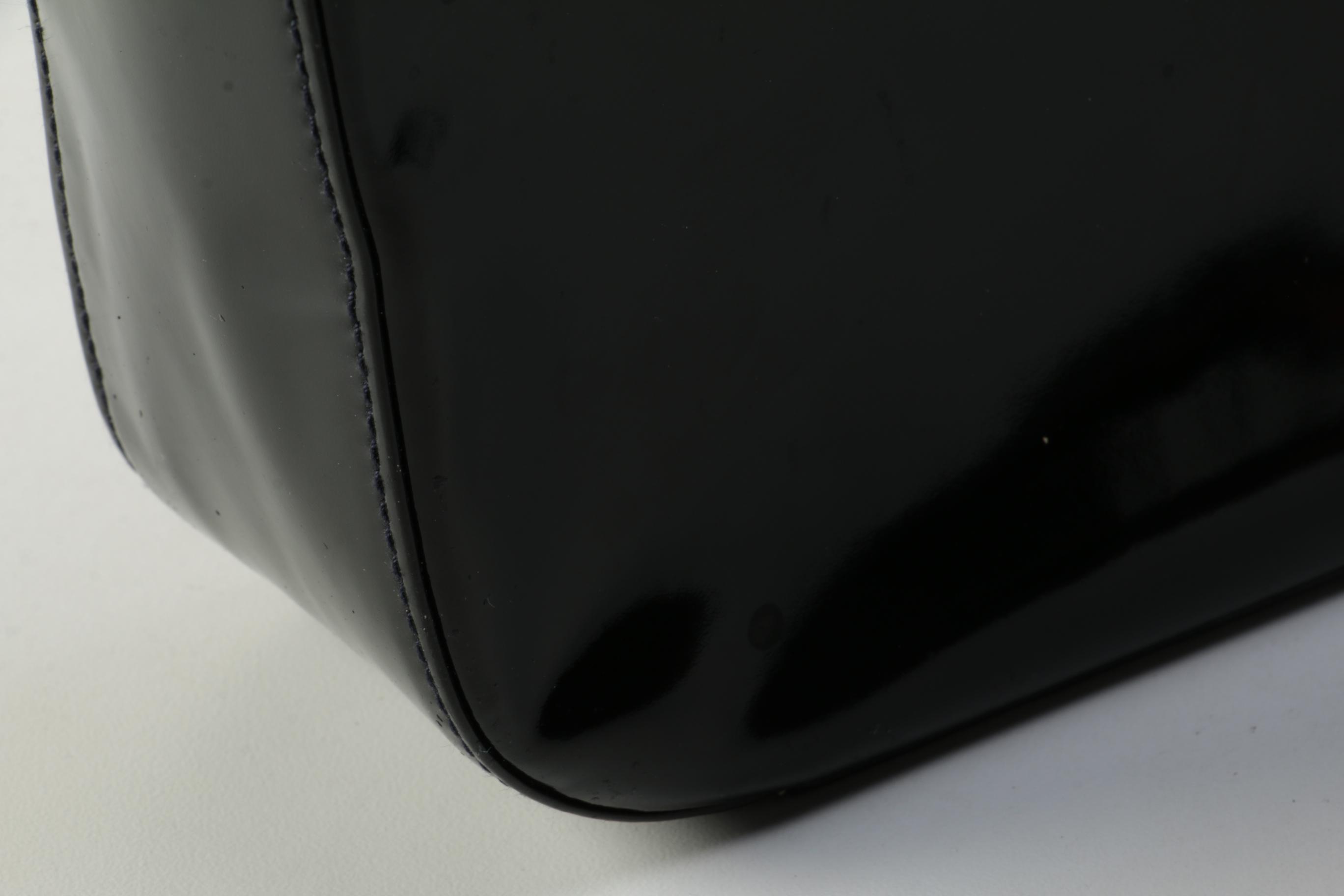 Gucci Black Patent Leather Handbag with White Interlocking GG Logo