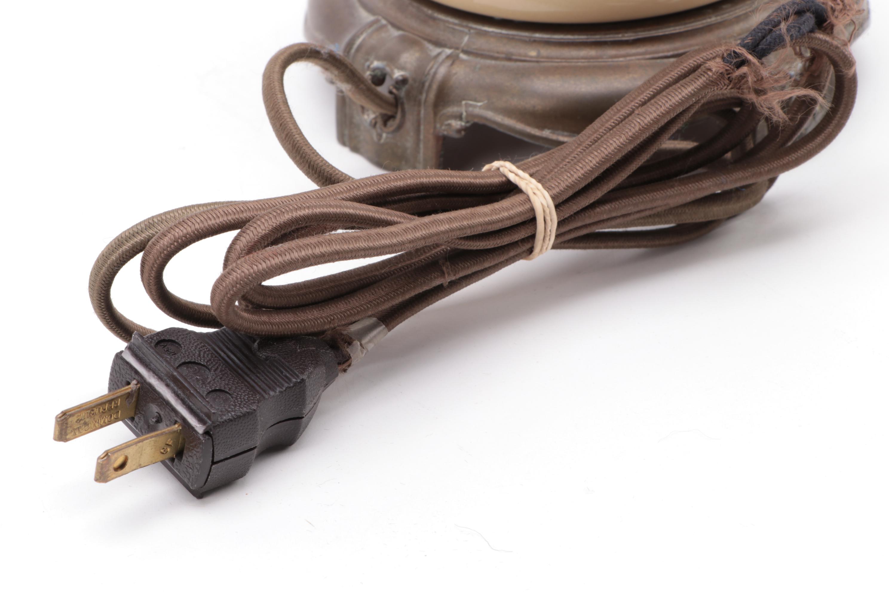 Rookwood Pottery High Gloss Tulip Base Table Lamp, 1939