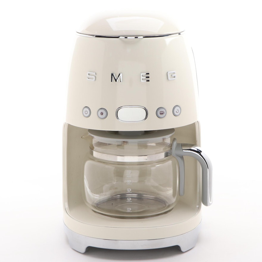 Smeg 10 Cup Drip Filter Coffee Maker in Cream