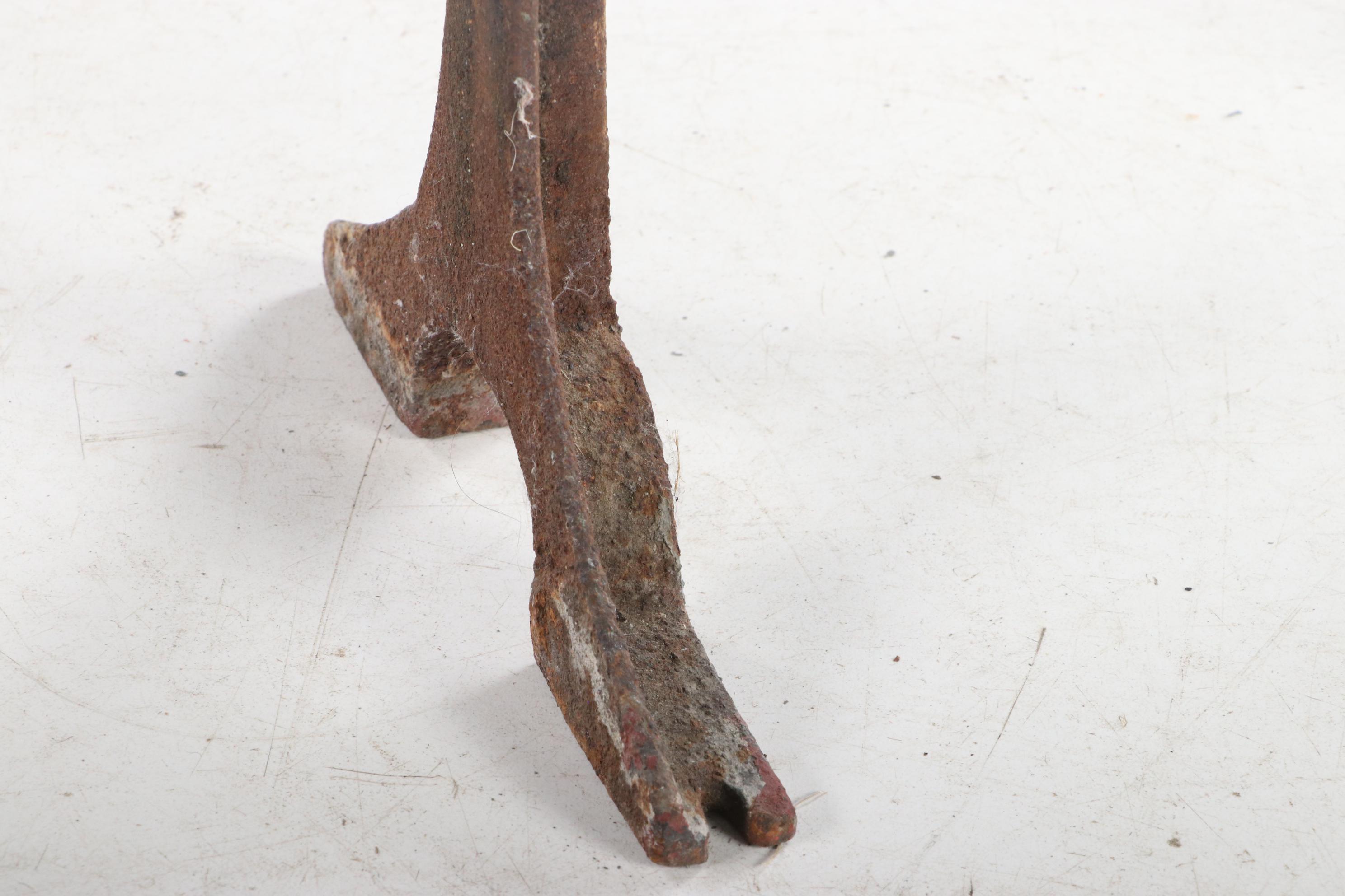 Cast Iron Table or Desk Legs
