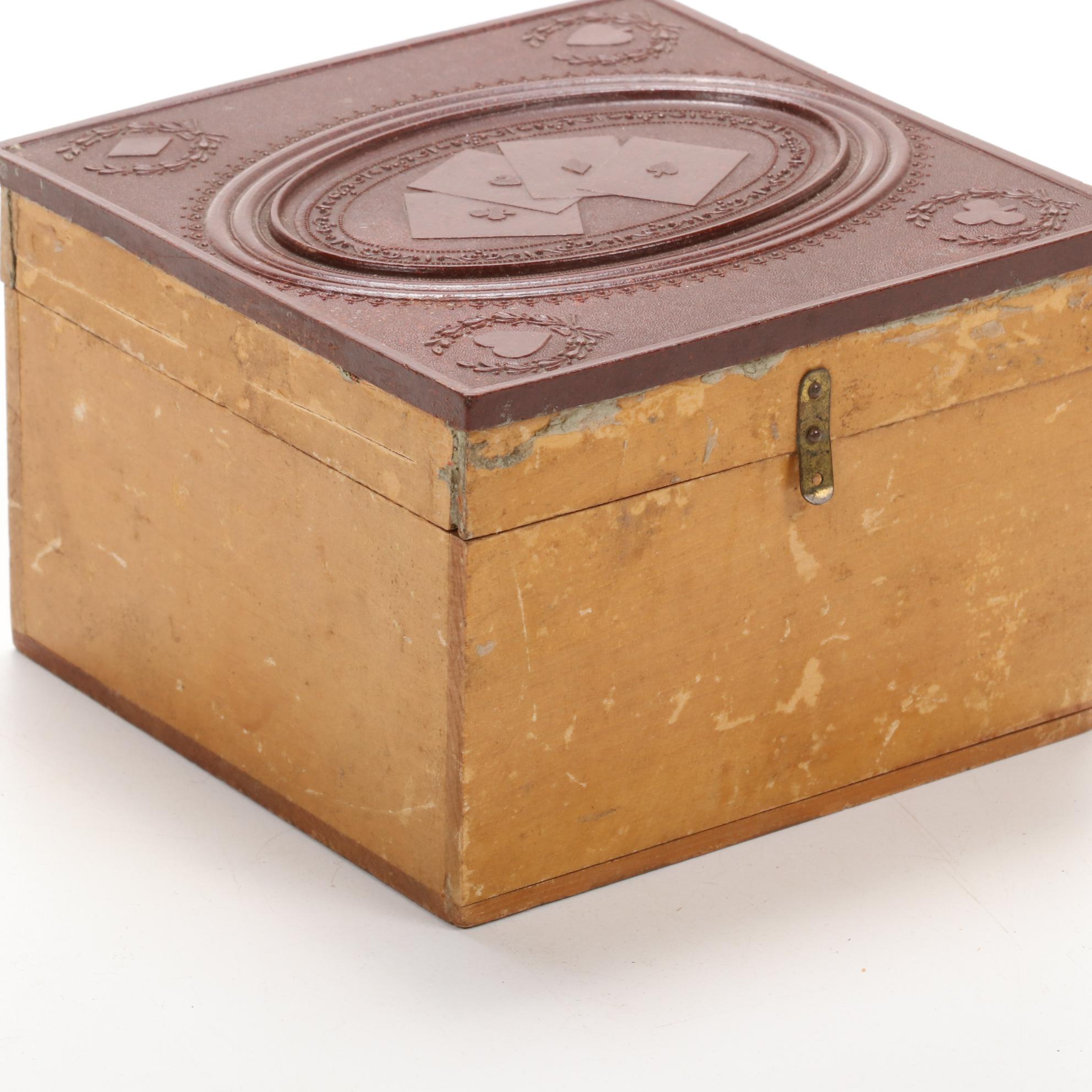 Antique Scovill Mfg Co. Wood Collar Box with Gutta-Percha Lid and Arrow Collar