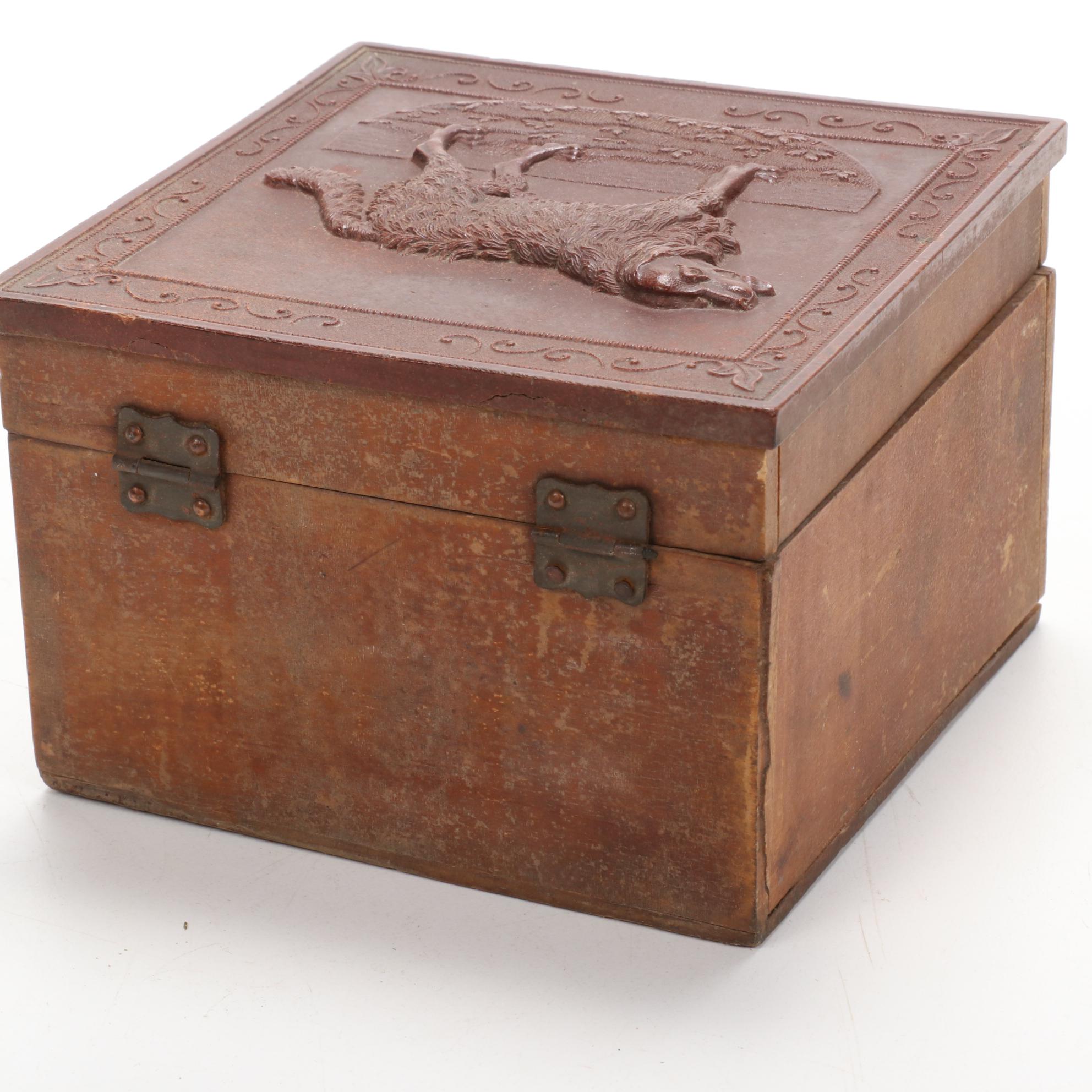 Scovill Mfg Co. Wood Collar Box with Gutta-Percha Lid, Late 19th Century
