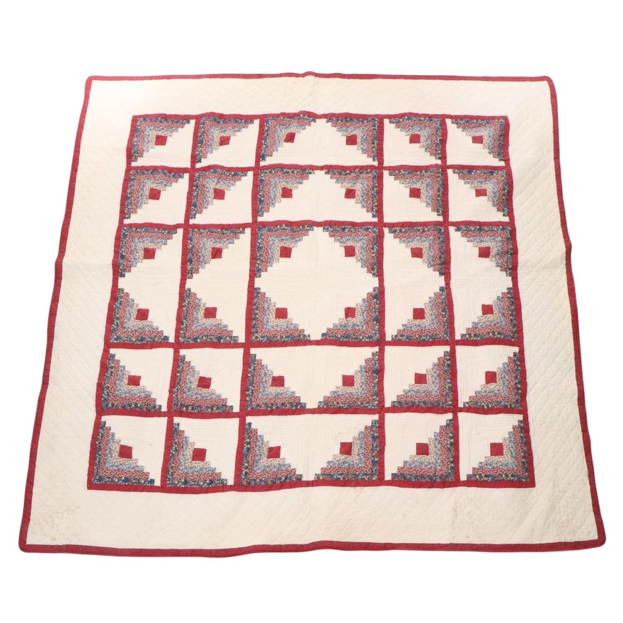 Handcrafted "Log Cabin" Pieced Quilt, Early to Mid-20th Century