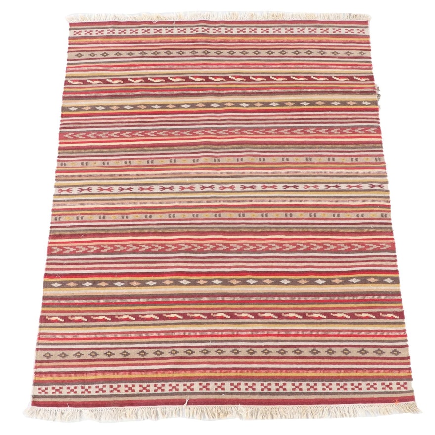 4'9 x 6'8 Handwoven Turkish Kilim Wool Area Rug