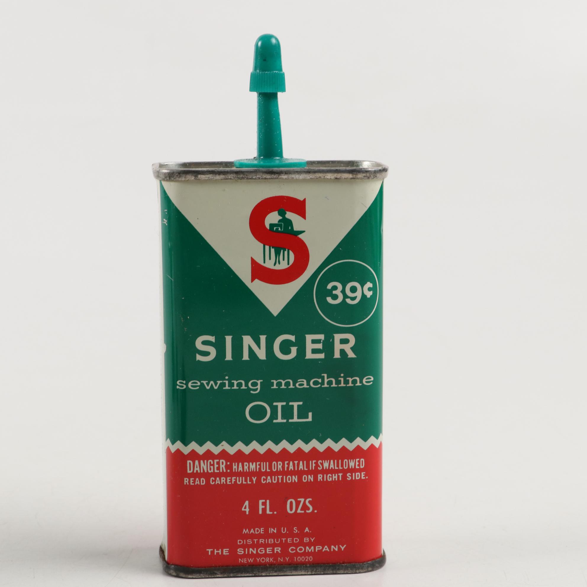 Singer Sewhandy Model 20 Miniature Sewing Machine, Circa 1950s