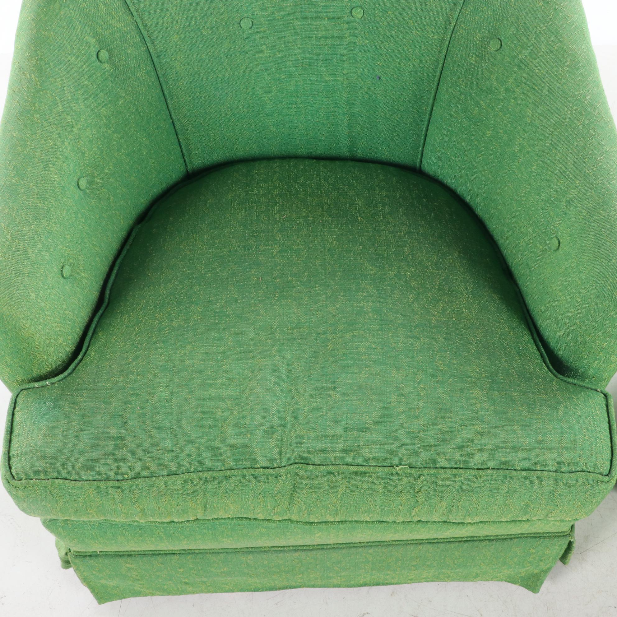 Pair of Shaw Mfg. Co. Modernist Button-Down Swivel Tub Chairs, circa 1970