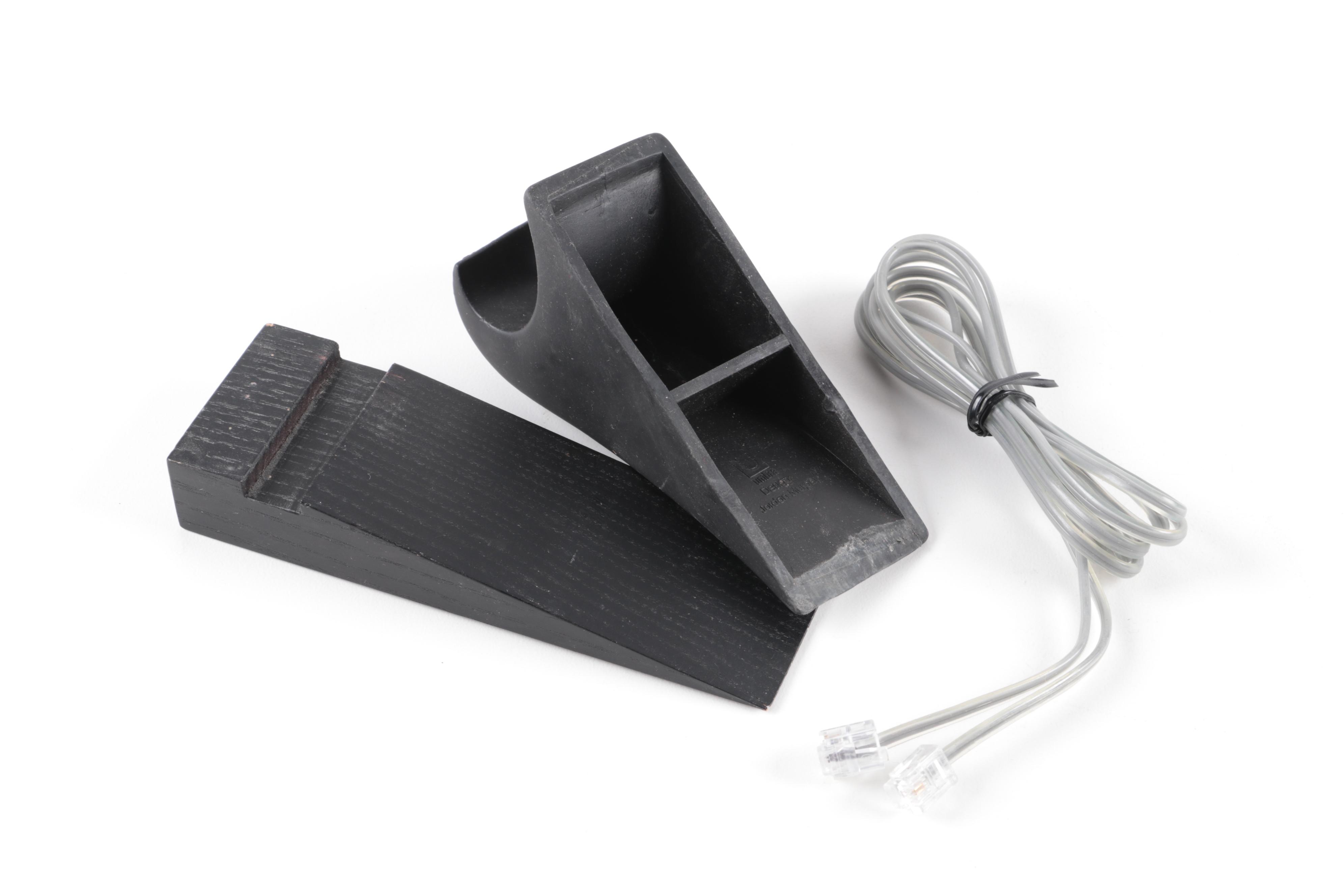 Jensen Universal AC Adapter with Door Stops and Phone Cord