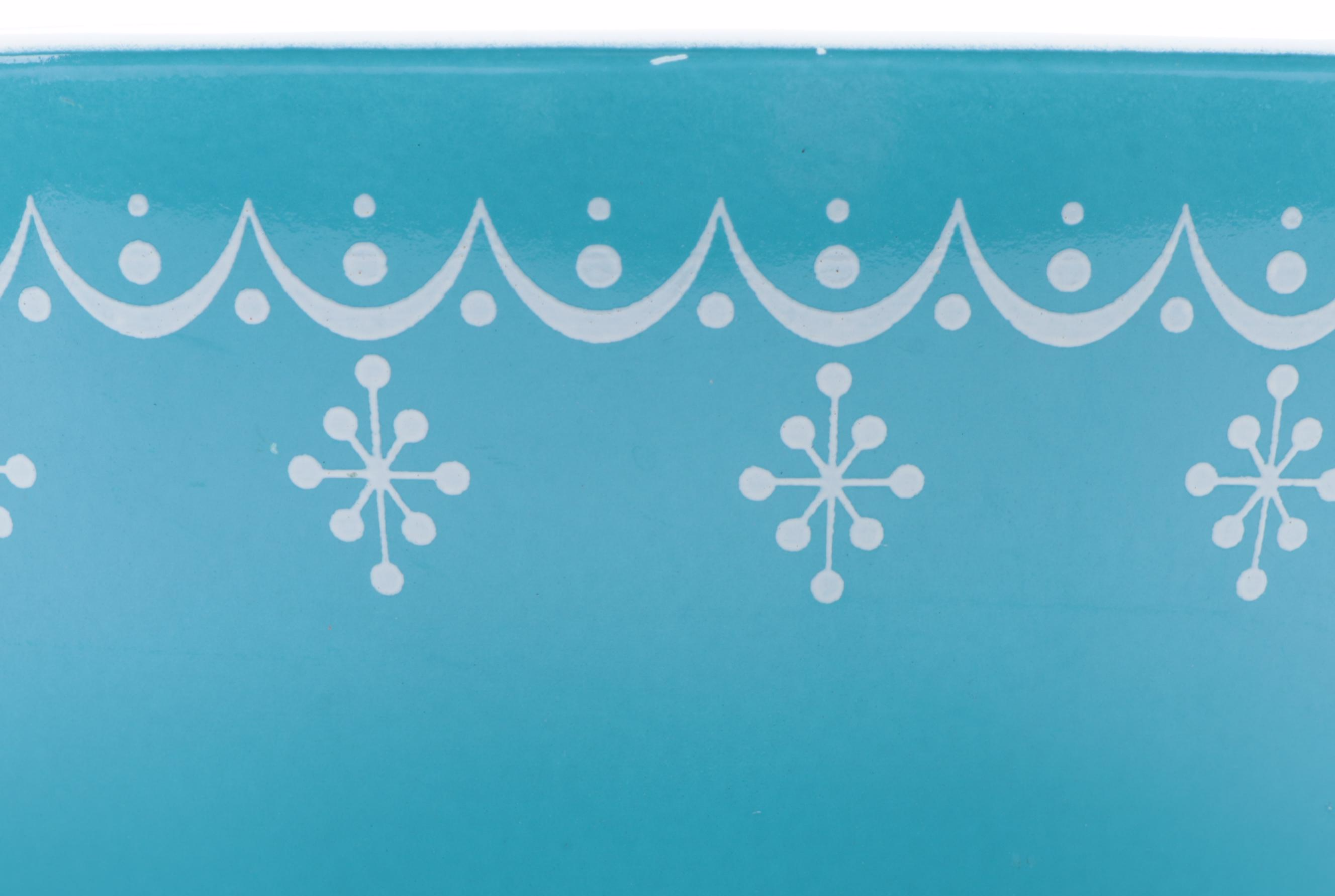 Pyrex "Snowflake" Cinderella Ovenware Nesting Bowls, ​1956–1967