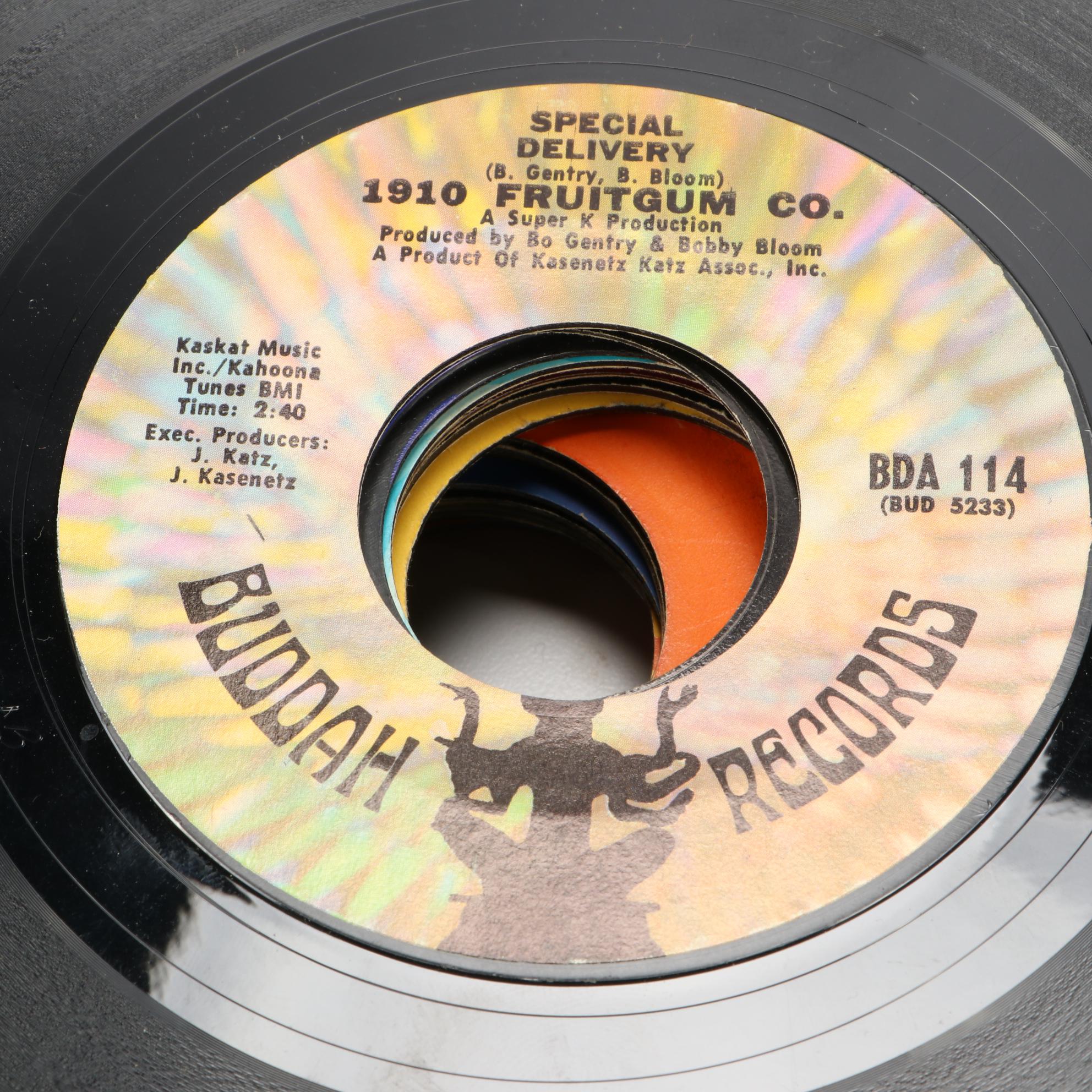 Marvin Gaye, The Beach Boys, Roy Orbison and Other 45 RPM Vinyl Records