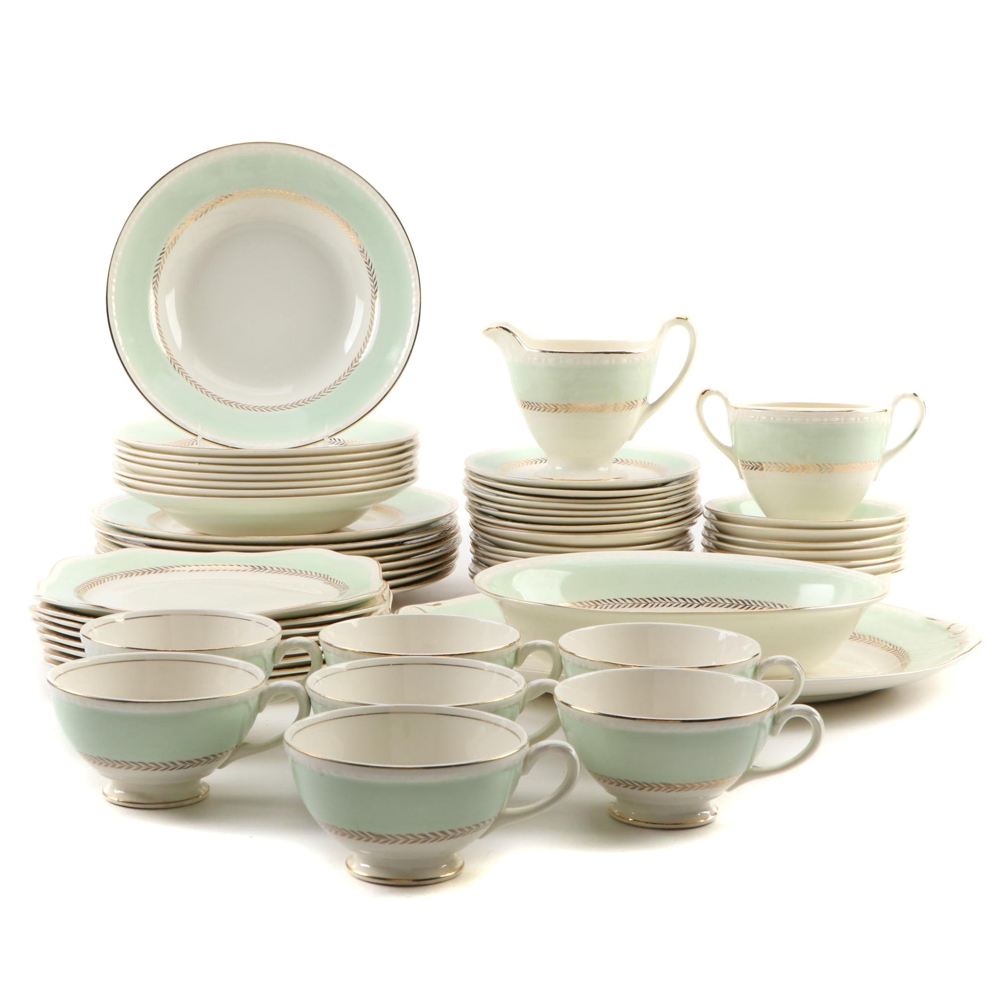 Homer Laughlin "Eggshell Georgian" Porcelain Dinnerware