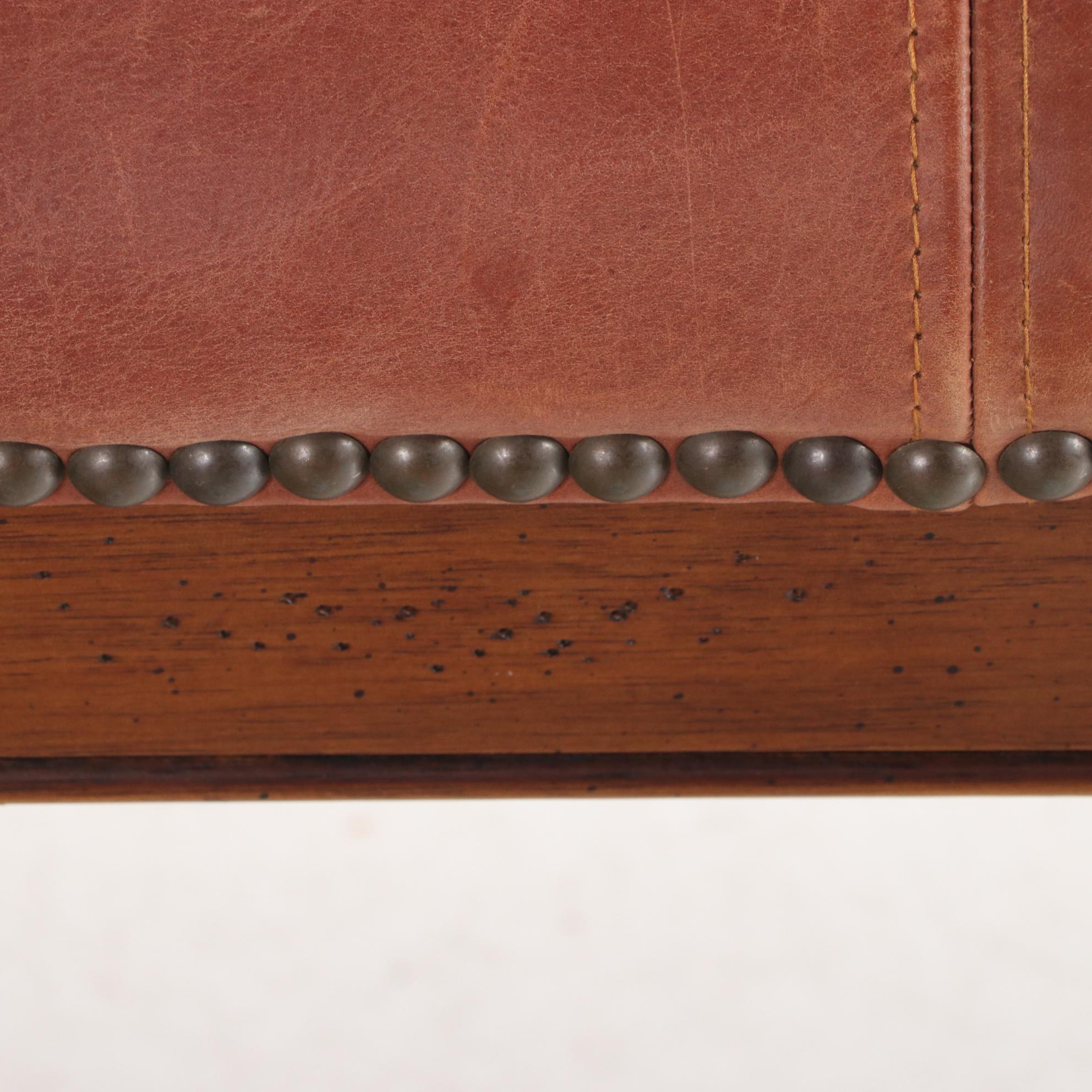 Stanley Furniture Hardwood and Studded Leather Bench