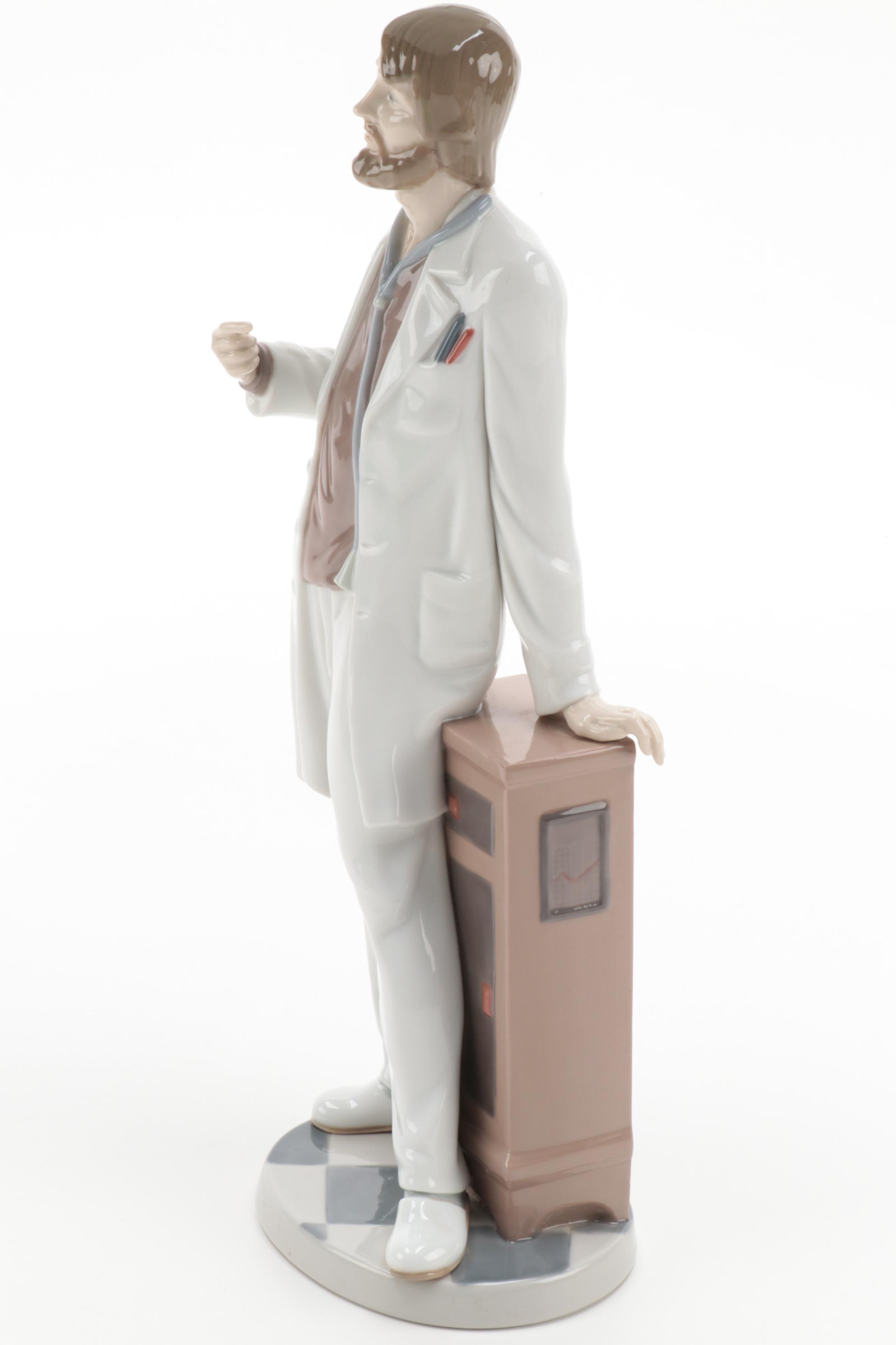 Lladró "Physician" Porcelain Figurine Designed by Salvador Furió, 1992
