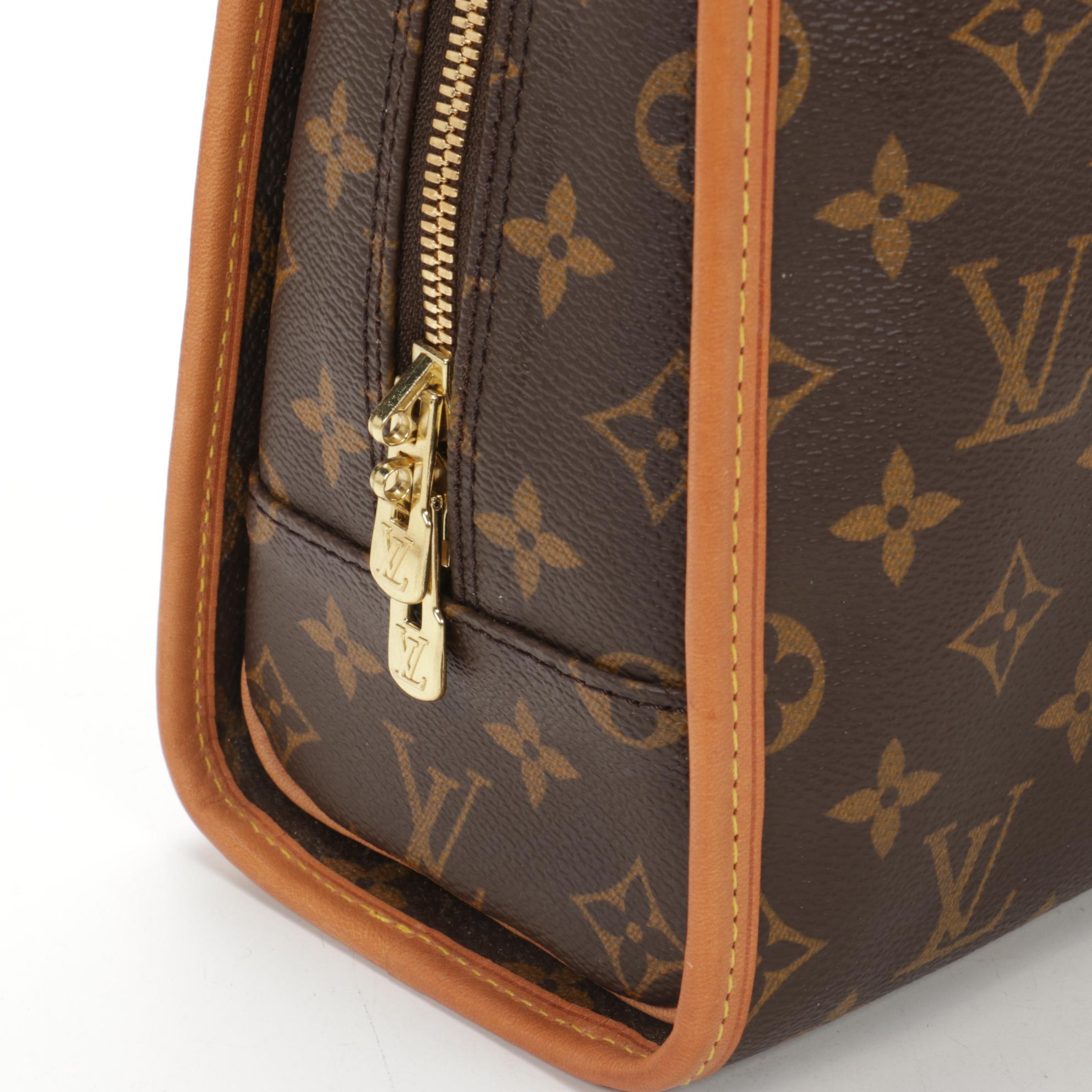 Louis Vuitton Rivoli Briefcase in Monogram Canvas and Vachetta Leather
