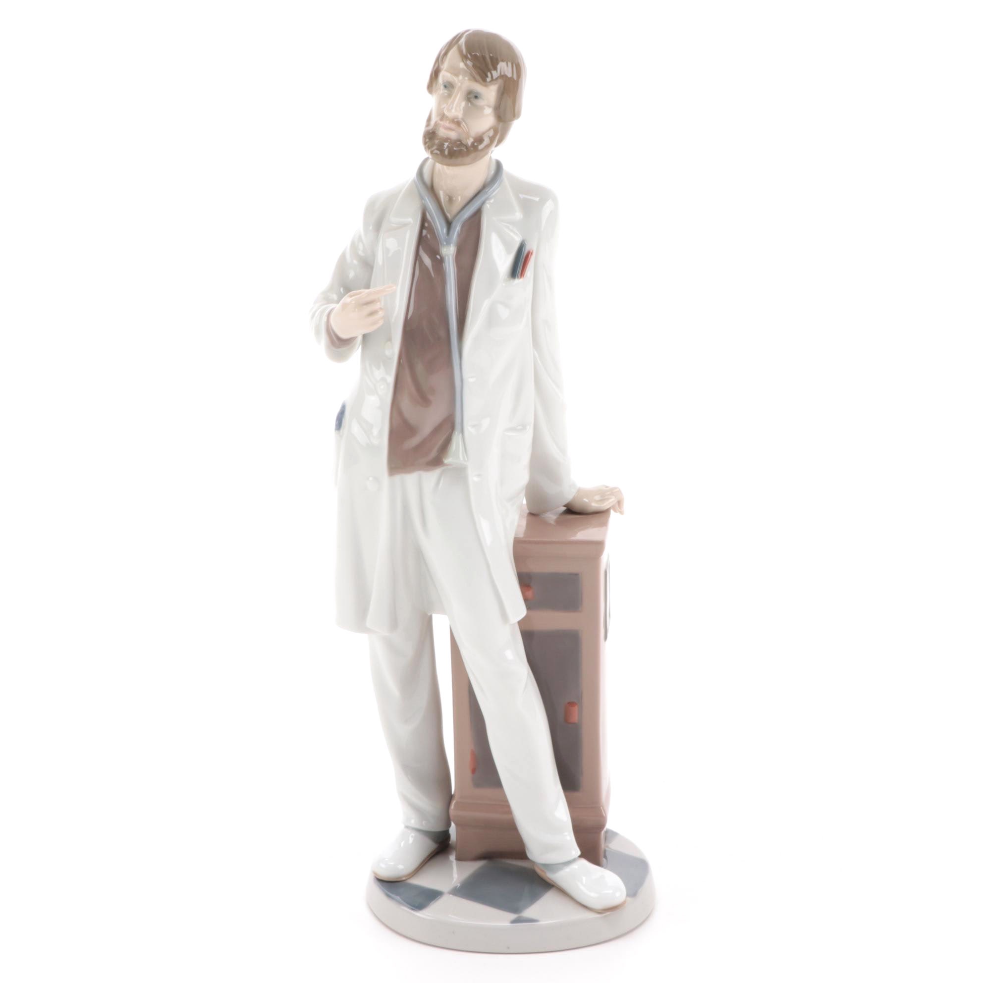 Lladró "Physician" Porcelain Figurine Designed by Salvador Furió, 1992