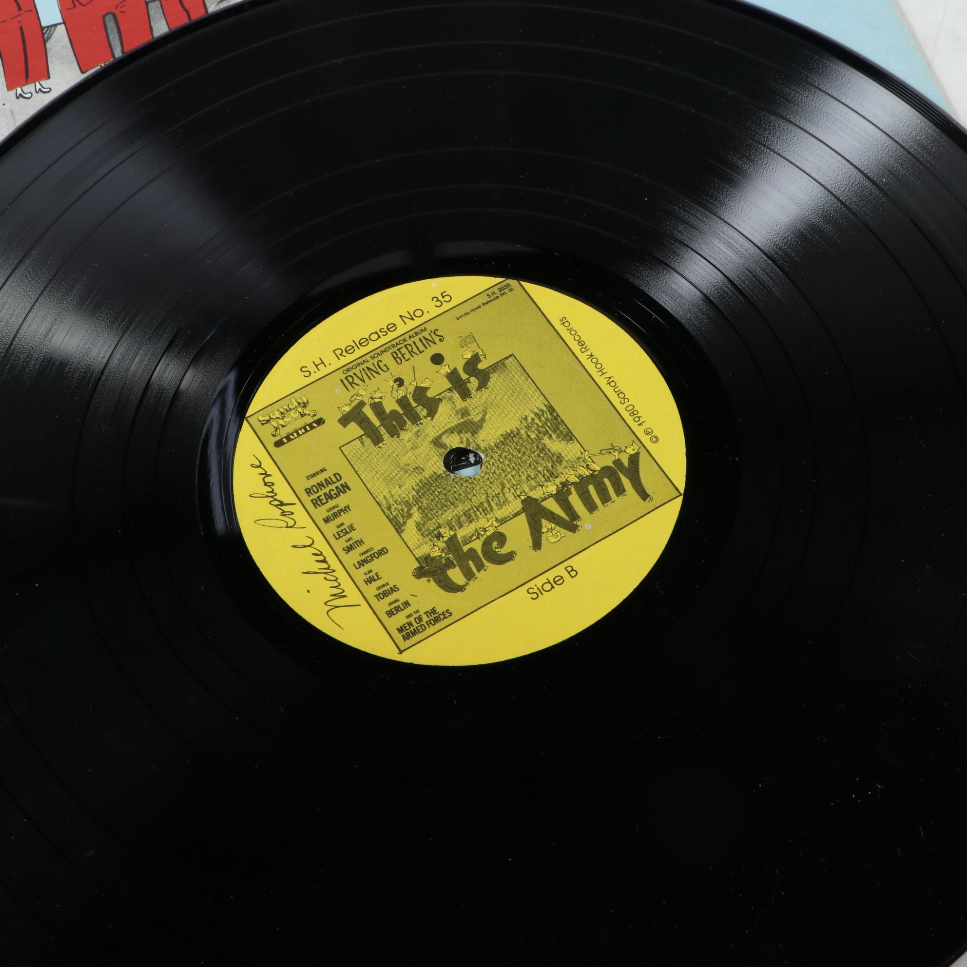 CGC Certified Gertrude Niesen "This is the Army" Photo, with Souvenir Book, More