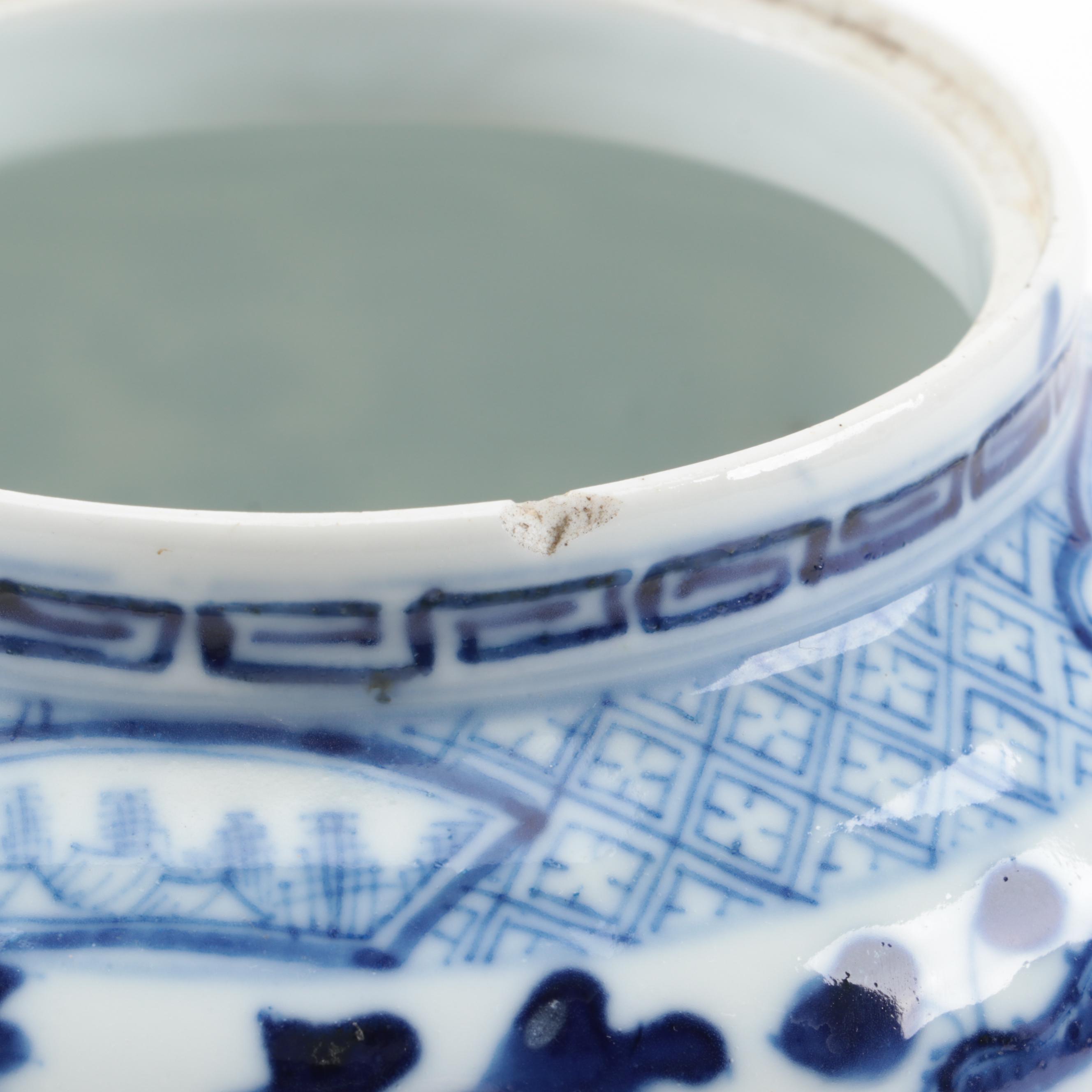 Chinese Blue and White Porcelain Camcheng, Late 19th/Early 20th Century