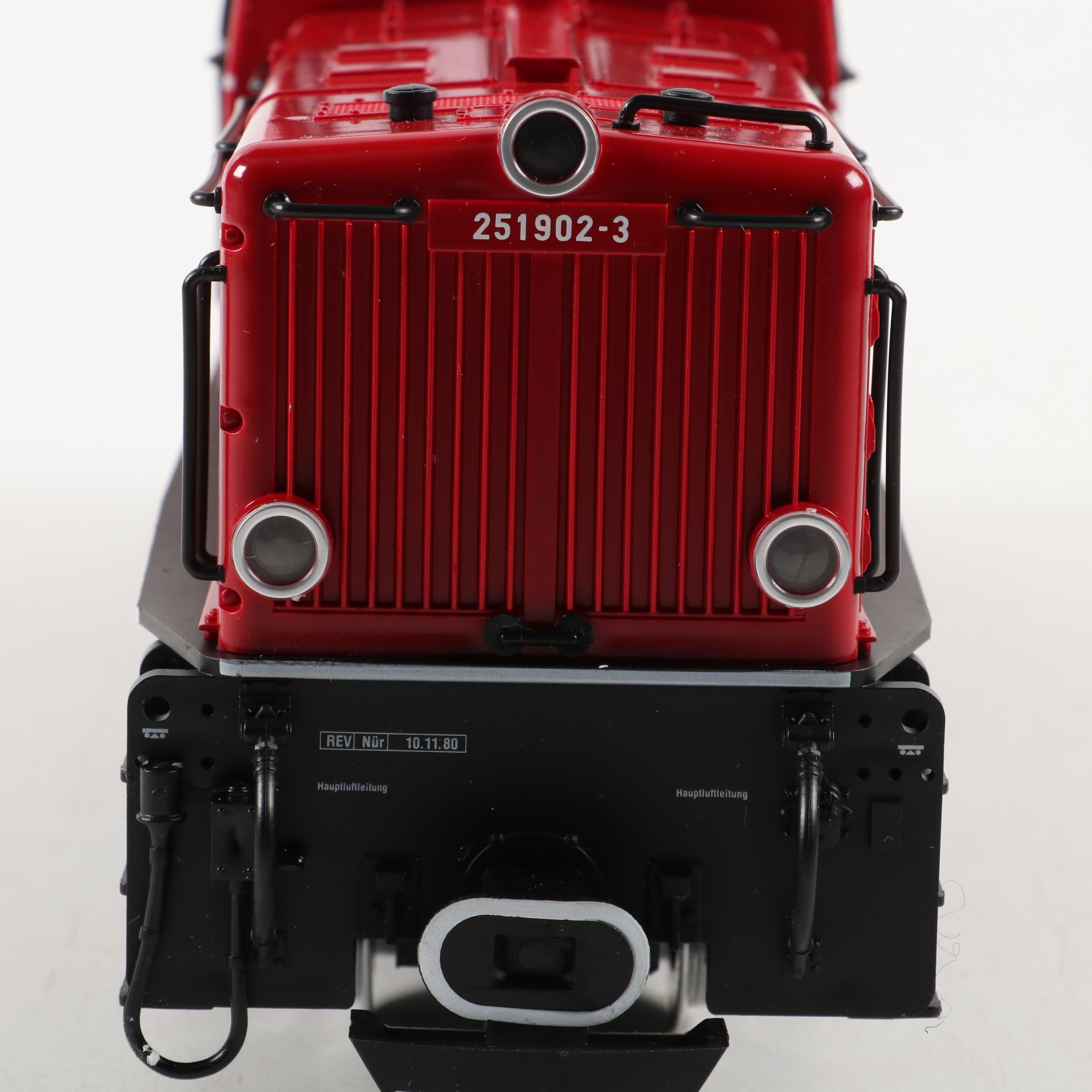 LGB Diesel Locomotive 2051 S Model Train