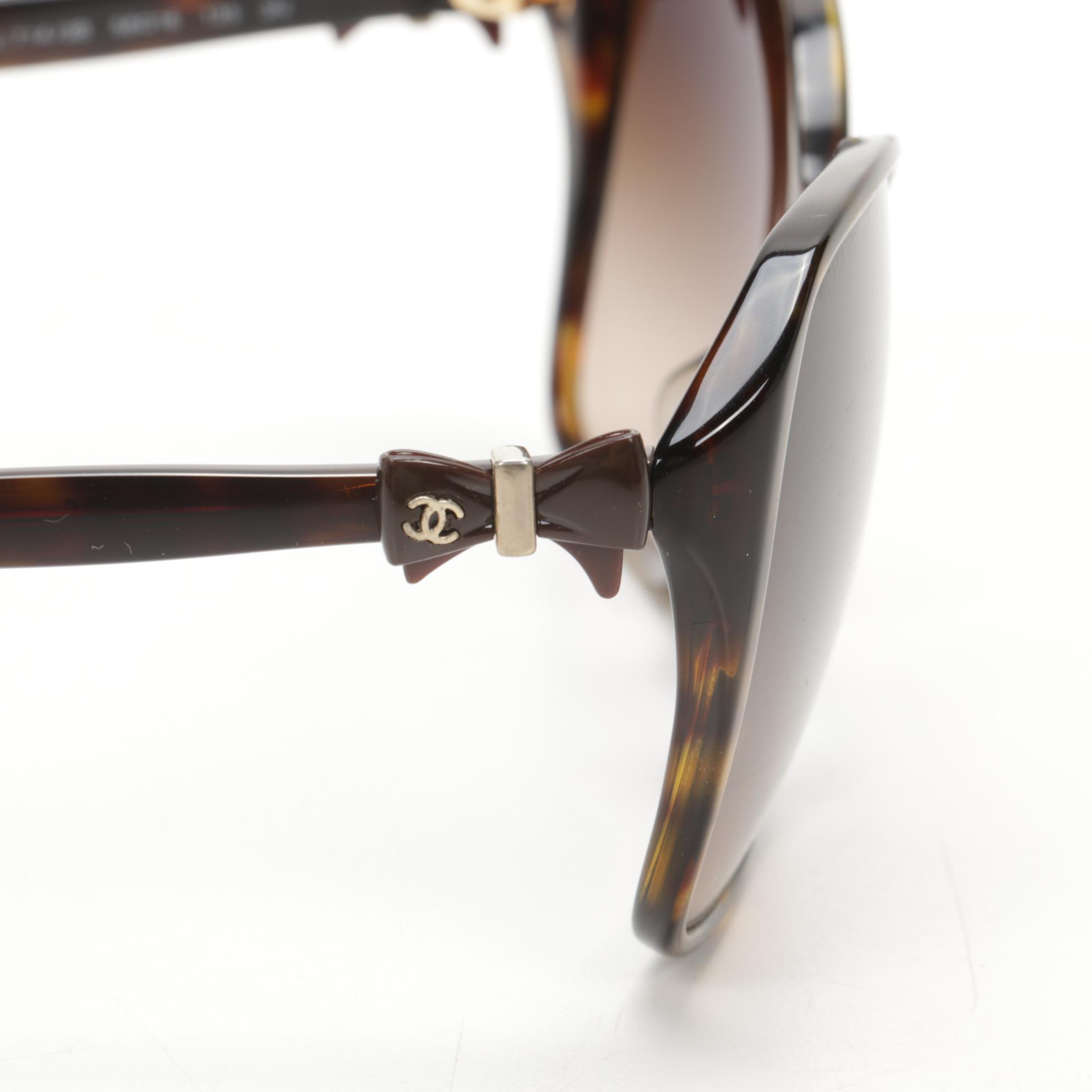 Chanel CC 5205-A Bow Sunglasses in Brown Tortoise with Case