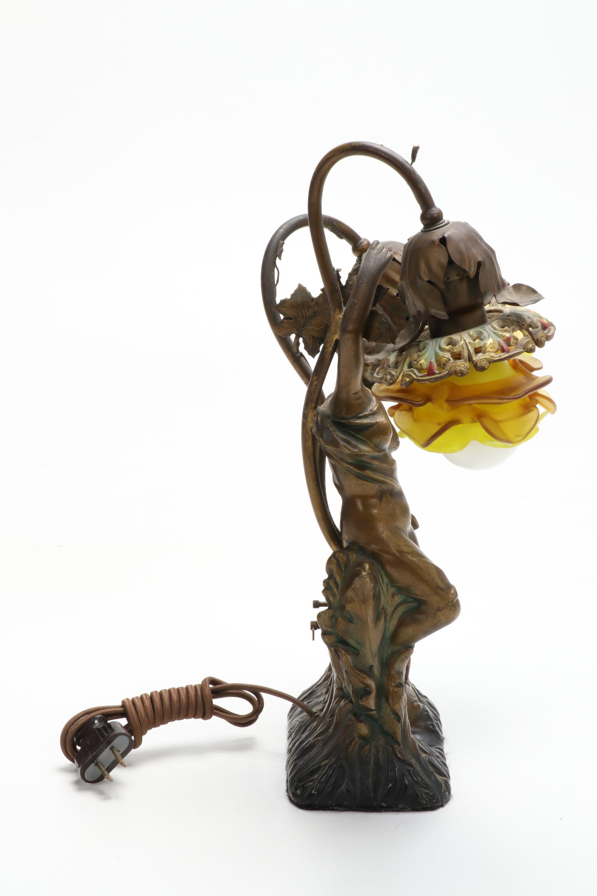 Schadow & Son Art Nouveau Figural Clock Lamp, Early 20th Century