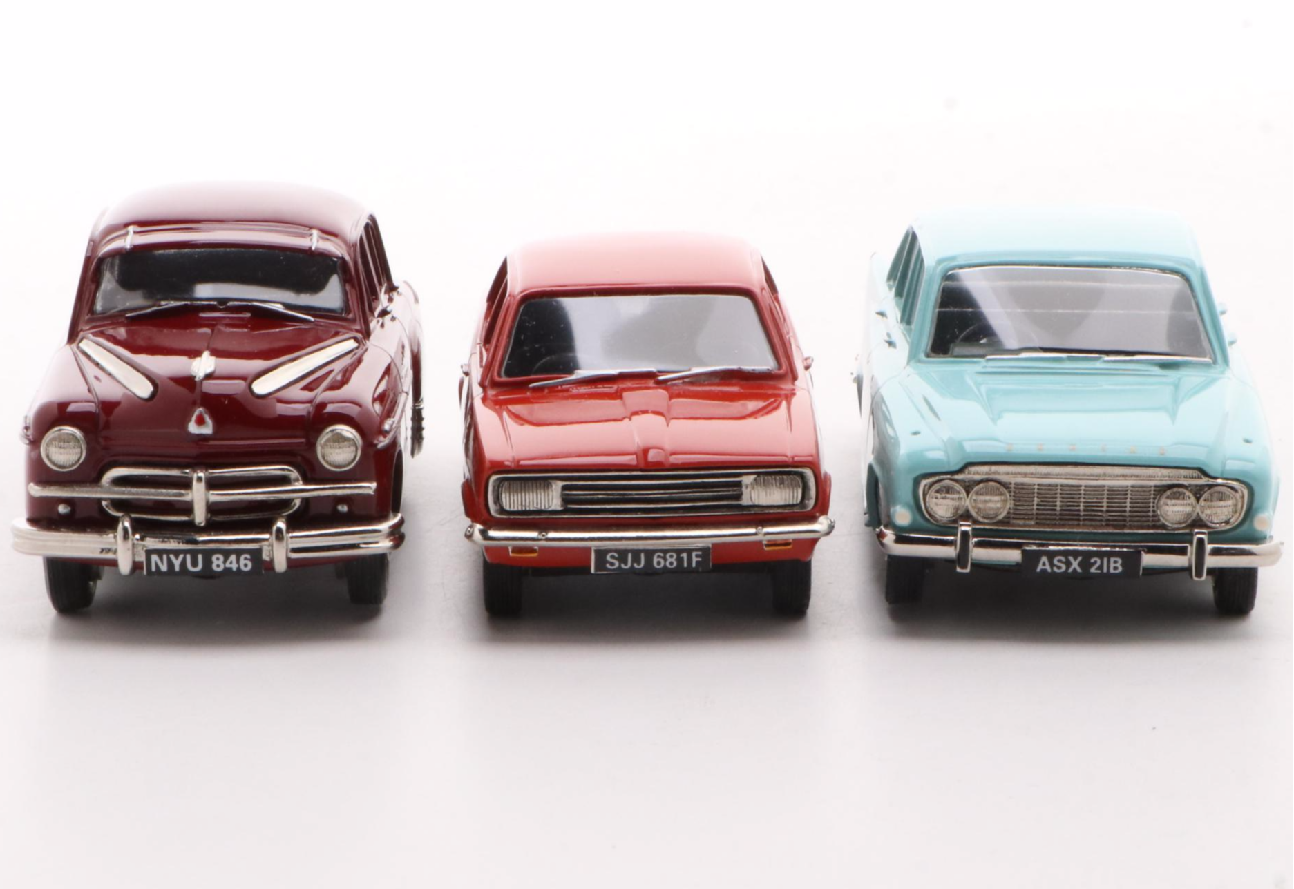 Limited Edition Pathfinder Model Cars, Including Vauxhall "Wyvern"
