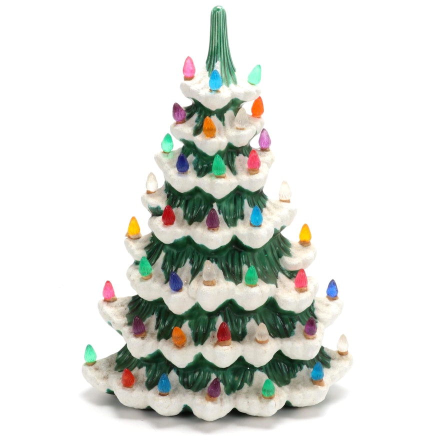 Atlantic Mold Flat-Back Ceramic Table Top Christmas Tree, Mid-20th Century