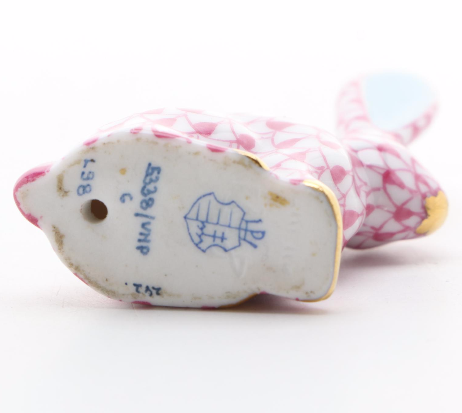 Herend Raspberry Fishnet with Gold "Rabbit One Ear Up" Porcelain Figurine