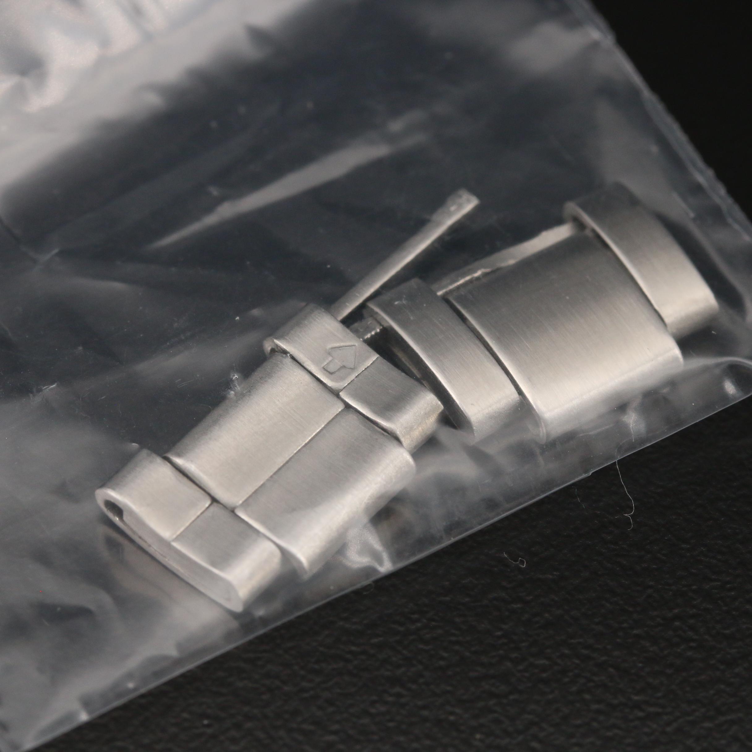 "Seikomatic Silverwave" Stainless Steel Automatic Watch