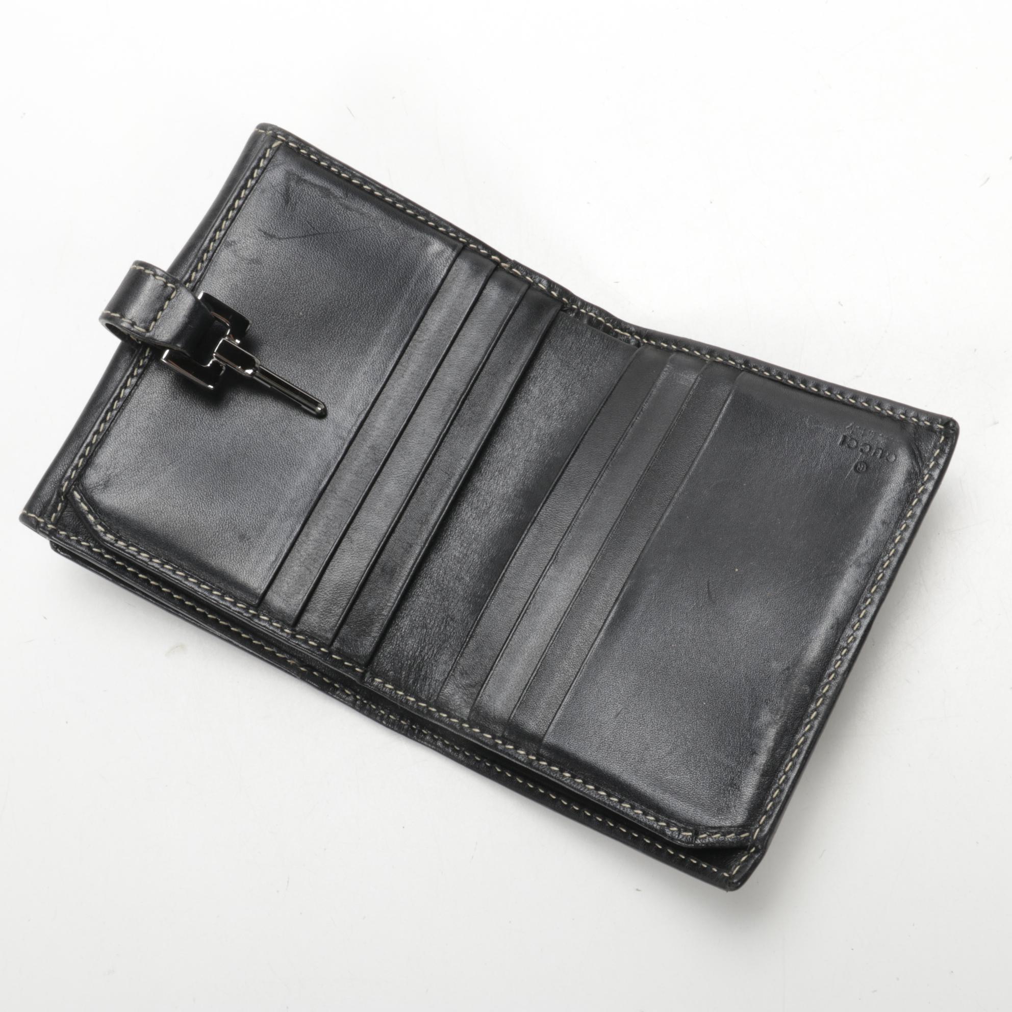 Gucci Piston Lock Bifold Wallet in Black Leather