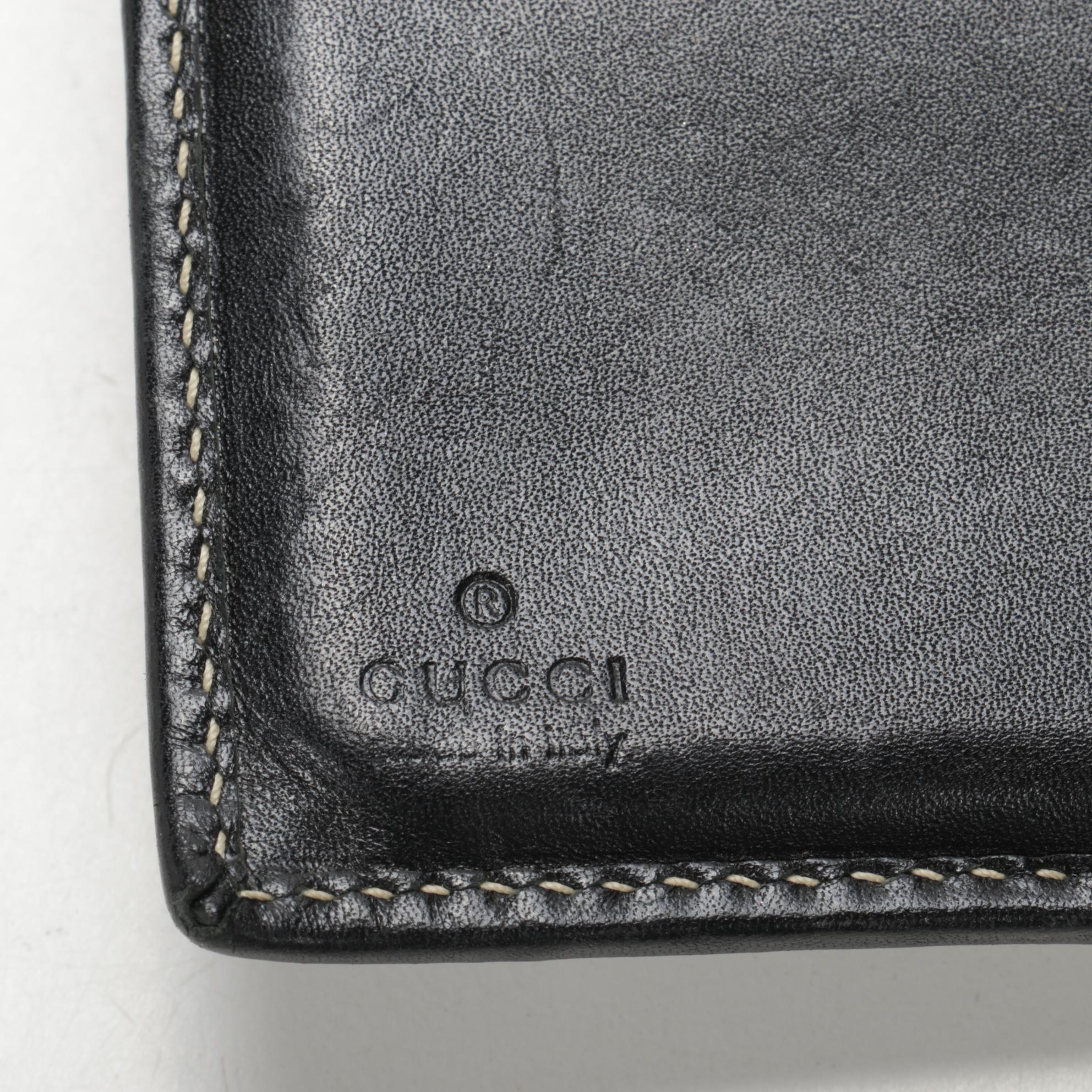 Gucci Piston Lock Bifold Wallet in Black Leather