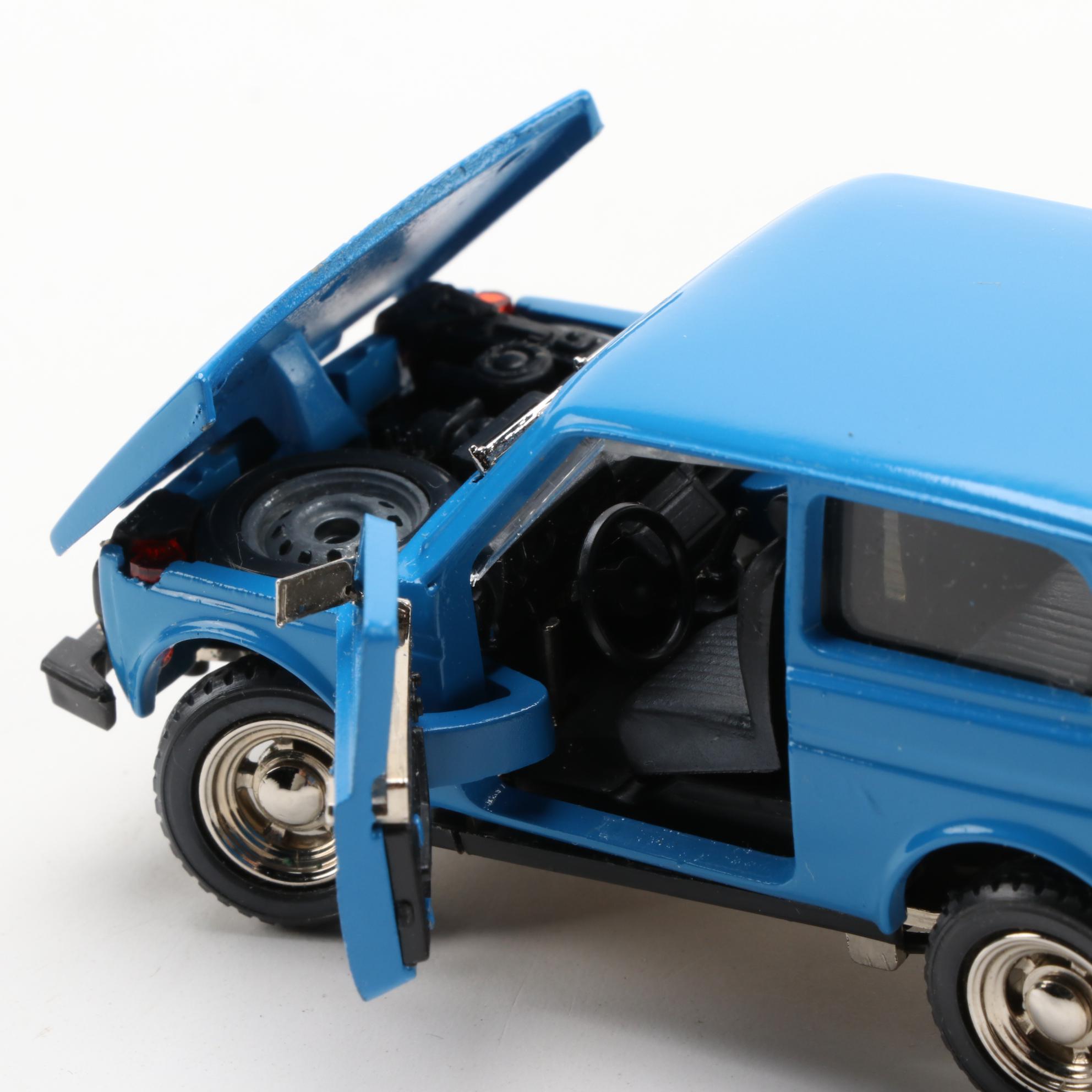 Brumm "Giardinetta Legno", Landsdowne "Wolseley" and Other Scale Model Cars