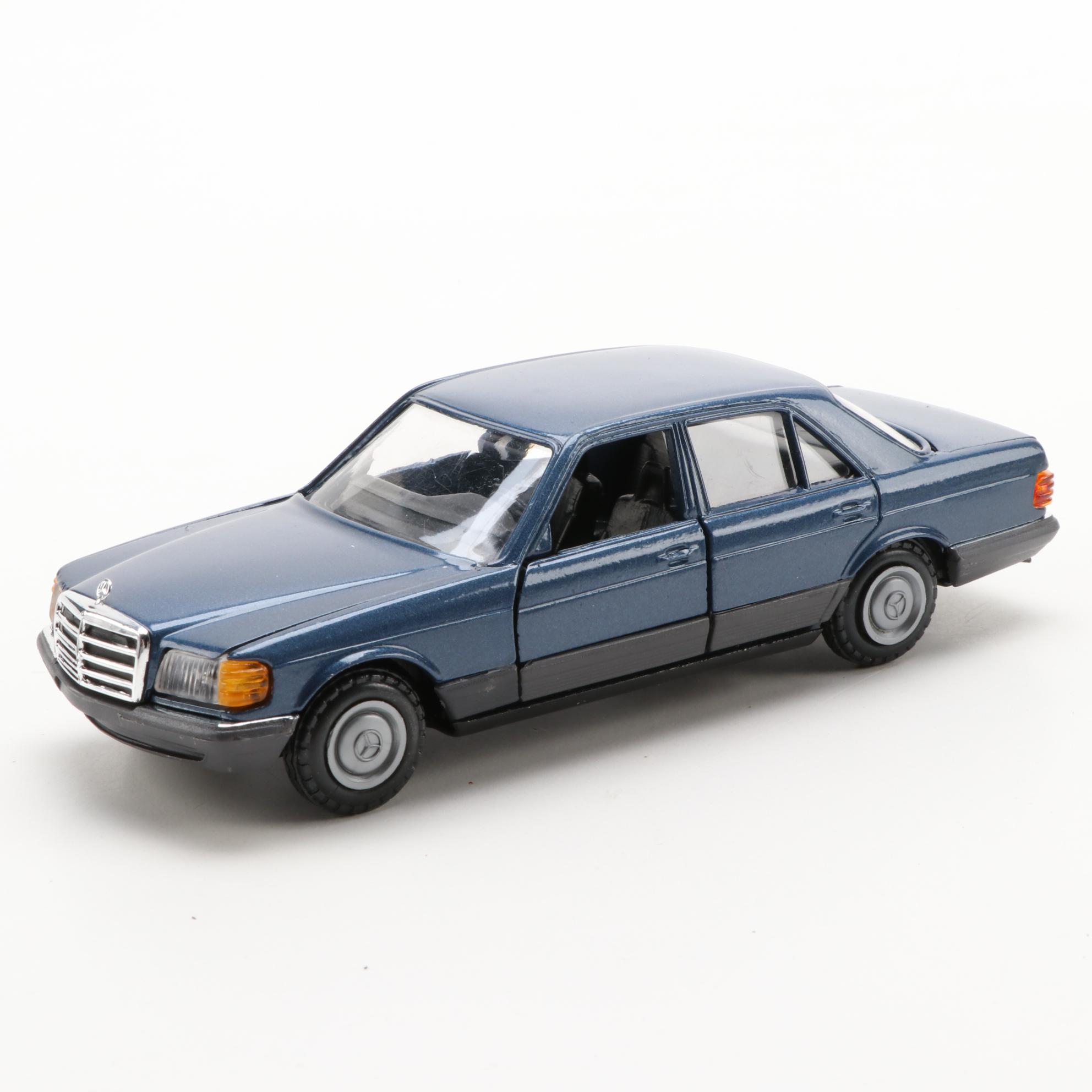 Brumm "Giardinetta Legno", Landsdowne "Wolseley" and Other Scale Model Cars