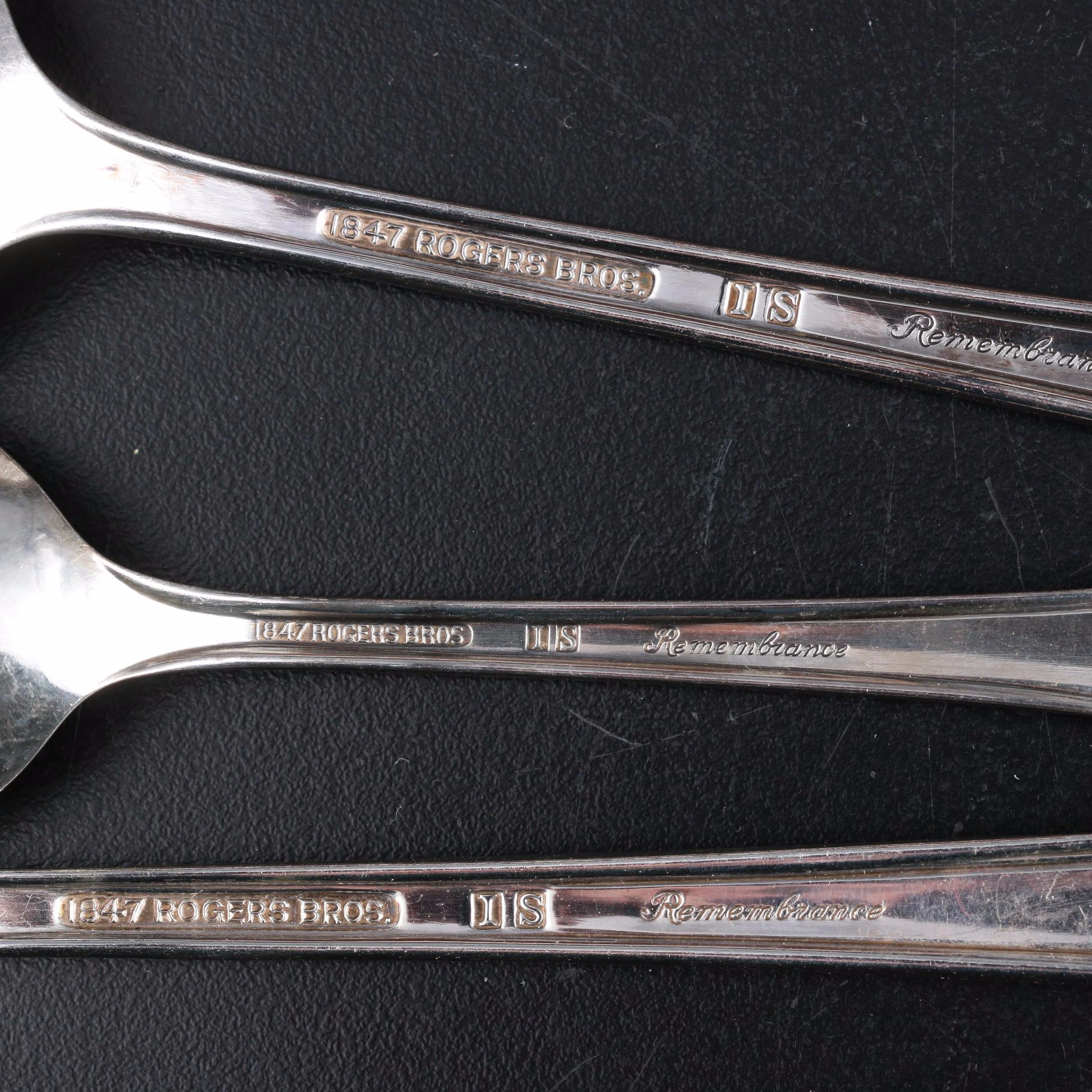 1847 Rogers Bros. "Remembrance" Silver Plate Flatware with Chest, 1940s